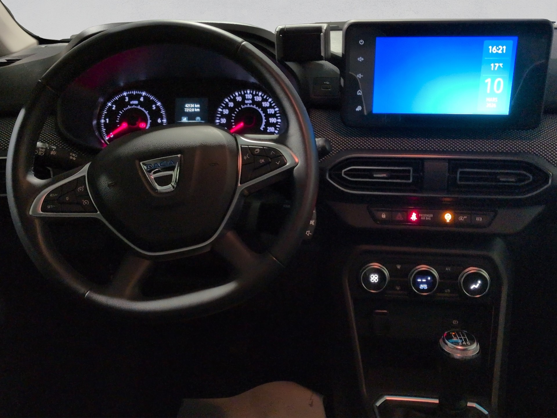 DACIA Jogger TCe 110 Extreme-image-13