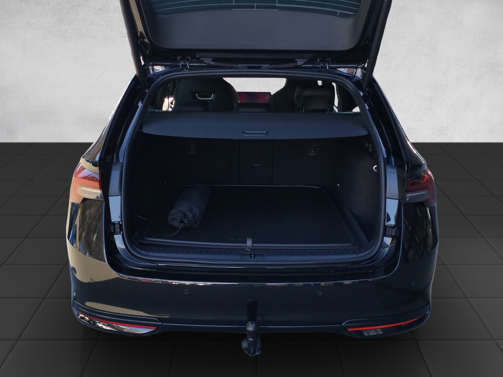SKODA Octavia Combi 2.0 TSI DSG Dynamic 4x4-image-12