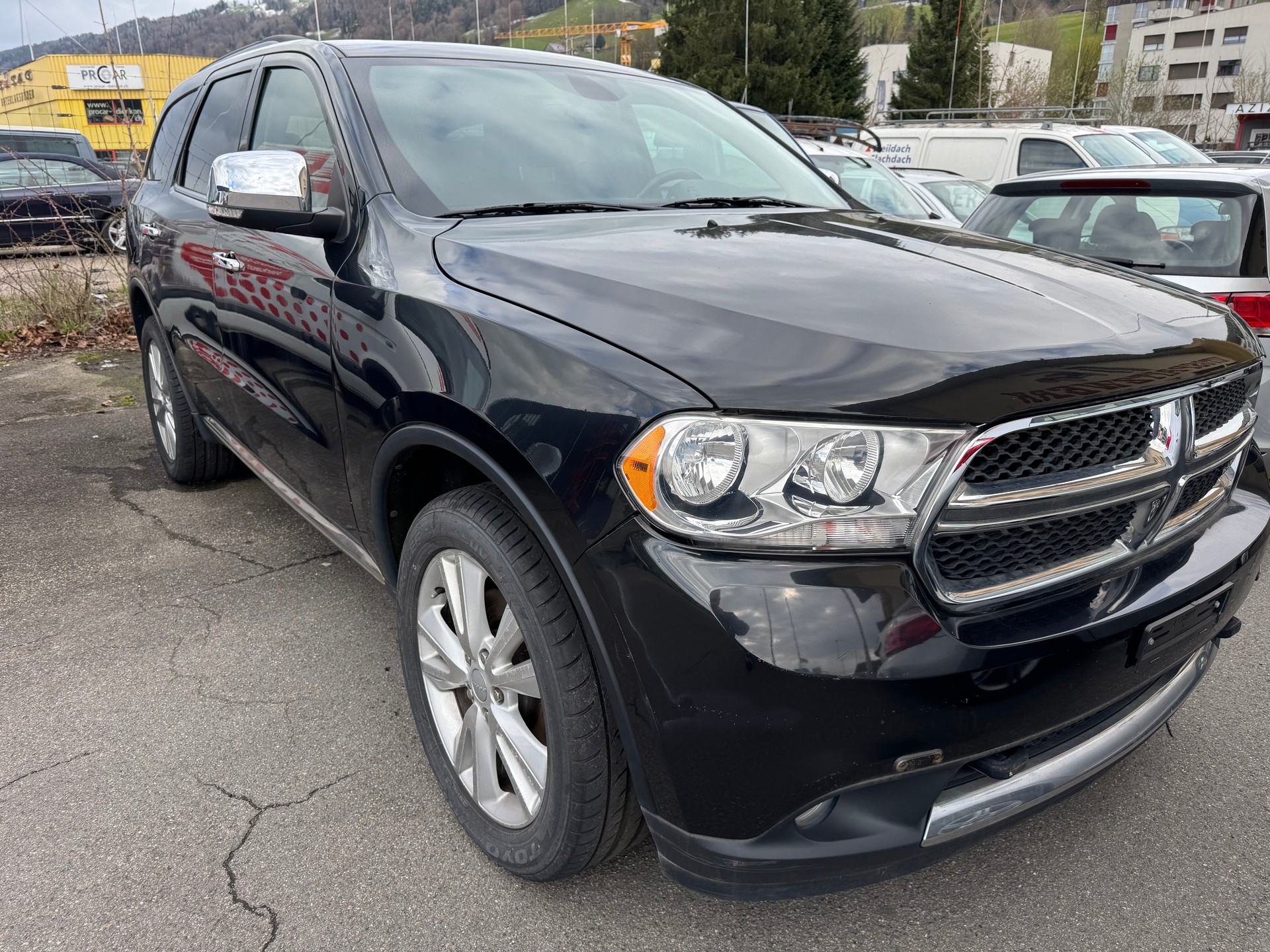 DODGE Durango-image-0