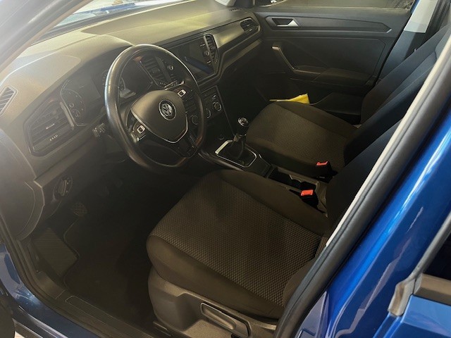 VW T-Roc 1.0 TSI-image-4