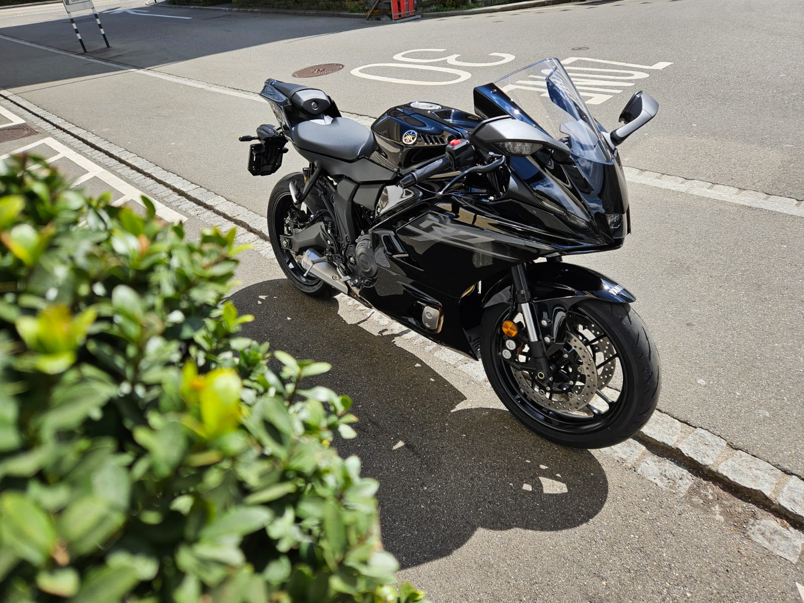 YAMAHA YZF-R7 (35kW)-showroom-element-3