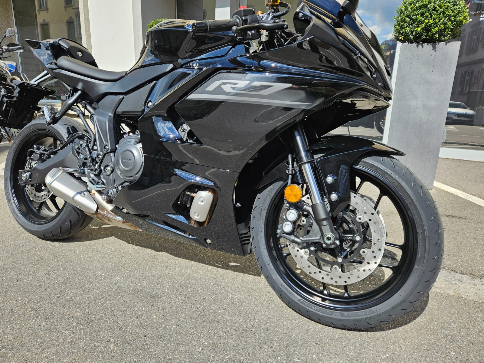 YAMAHA YZF-R7 (35kW)-image-8
