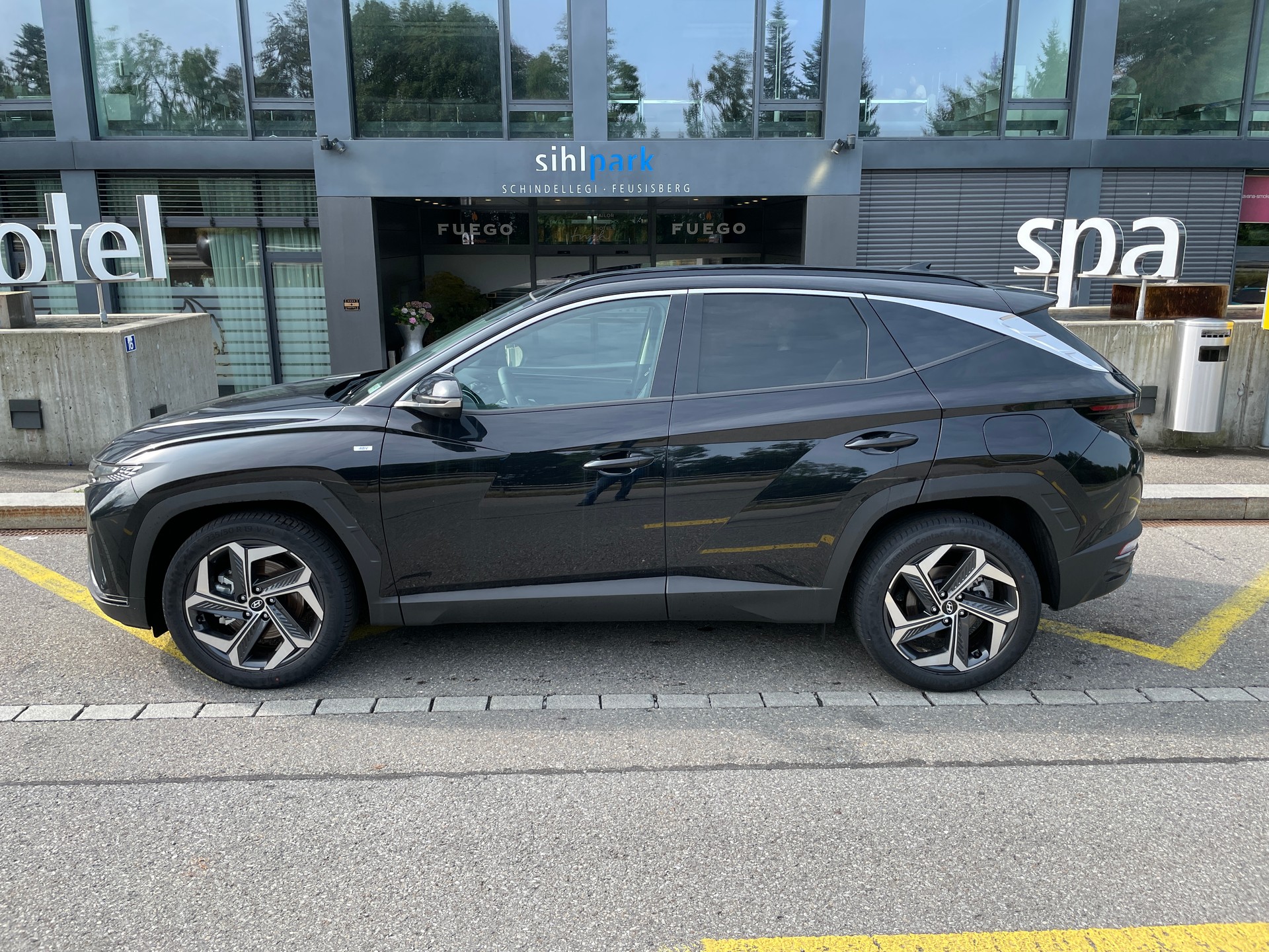 HYUNDAI Tucson 1.6 CRDI 48V Swiss Giga Edition 4WD DCT-image-8