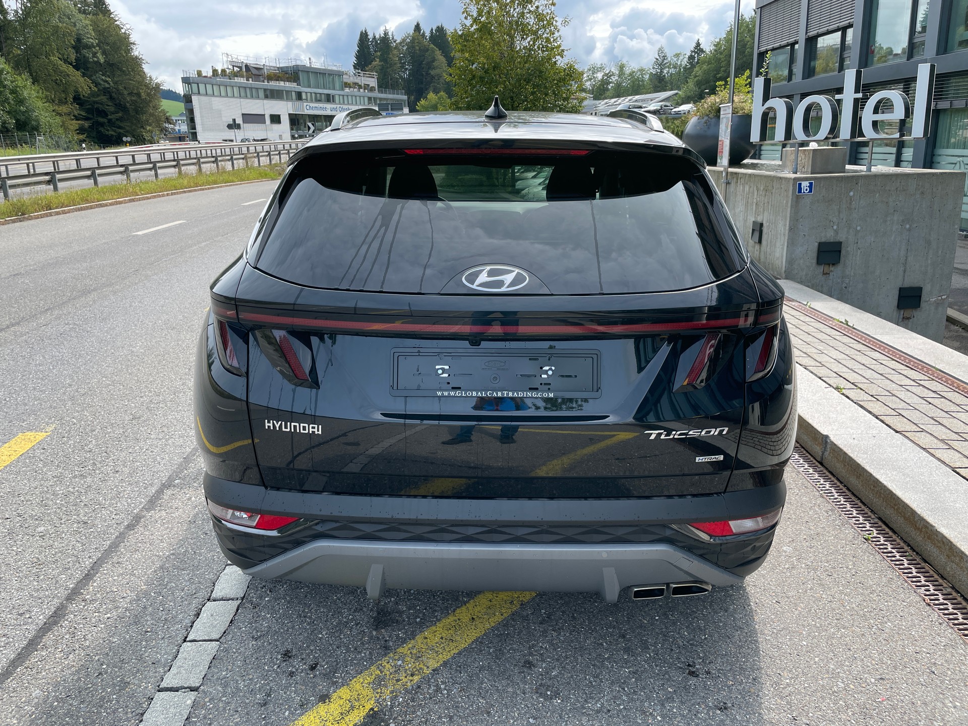 HYUNDAI Tucson 1.6 CRDI 48V Swiss Giga Edition 4WD DCT-image-5