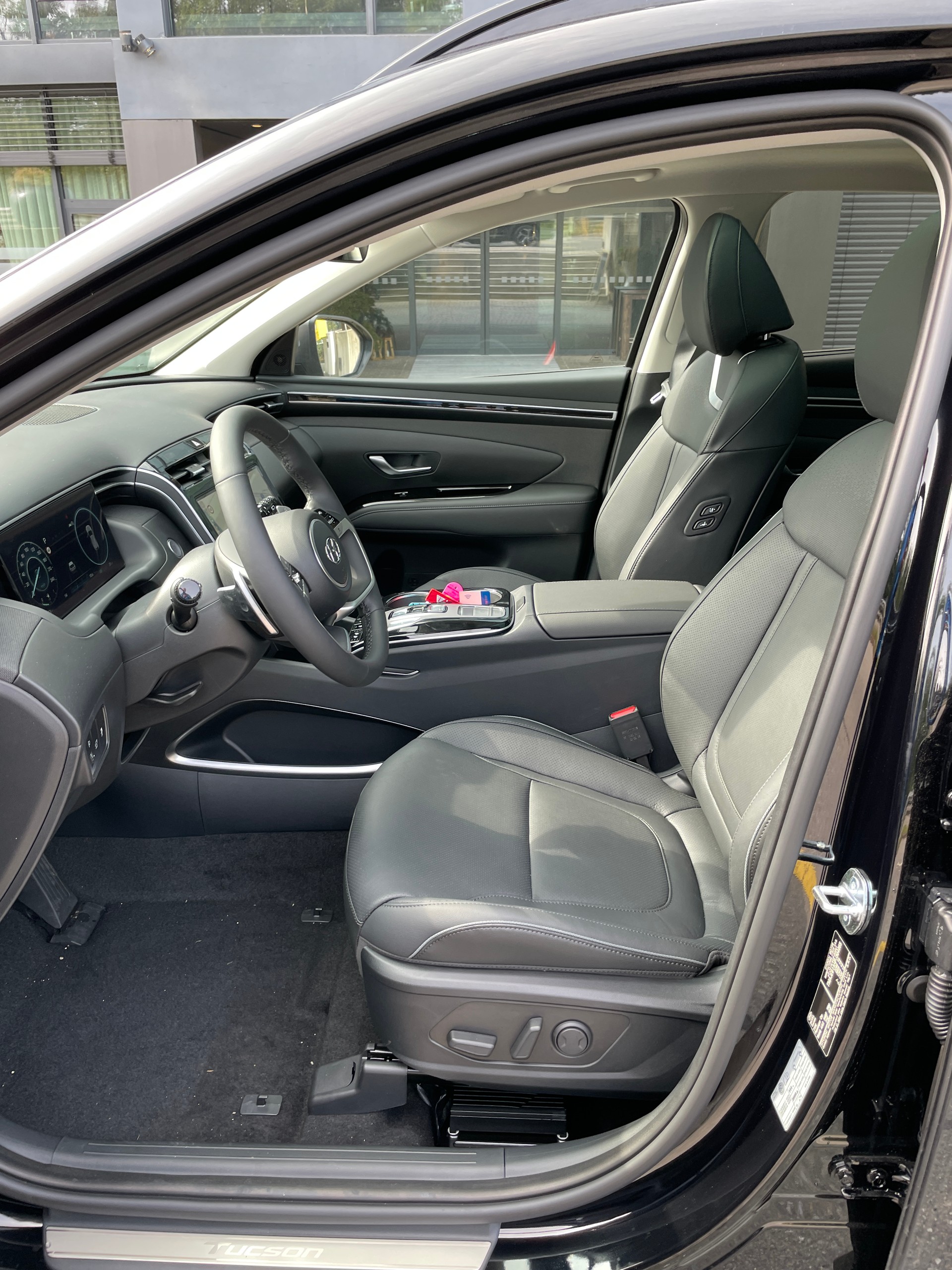 HYUNDAI Tucson 1.6 CRDI 48V Swiss Giga Edition 4WD DCT-image-11