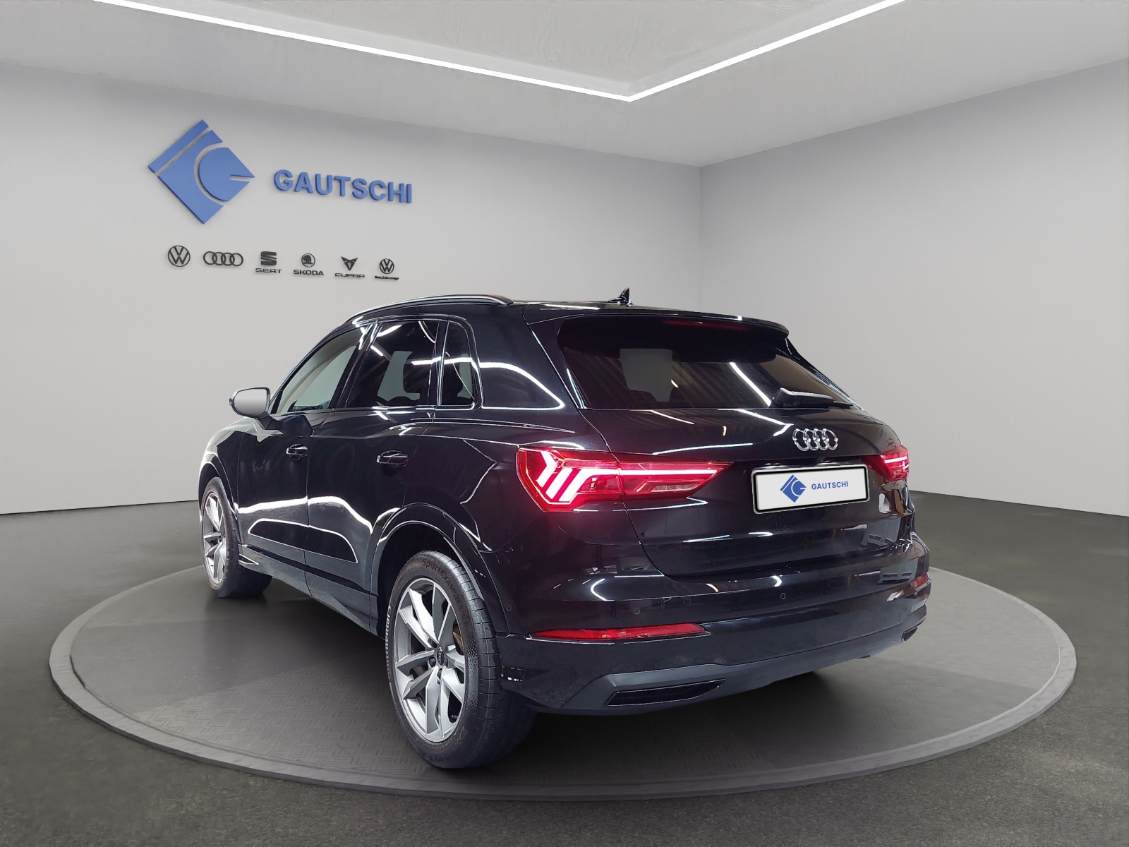 AUDI Q3 35 TFSI advanced Attraction S-tronic-image-2