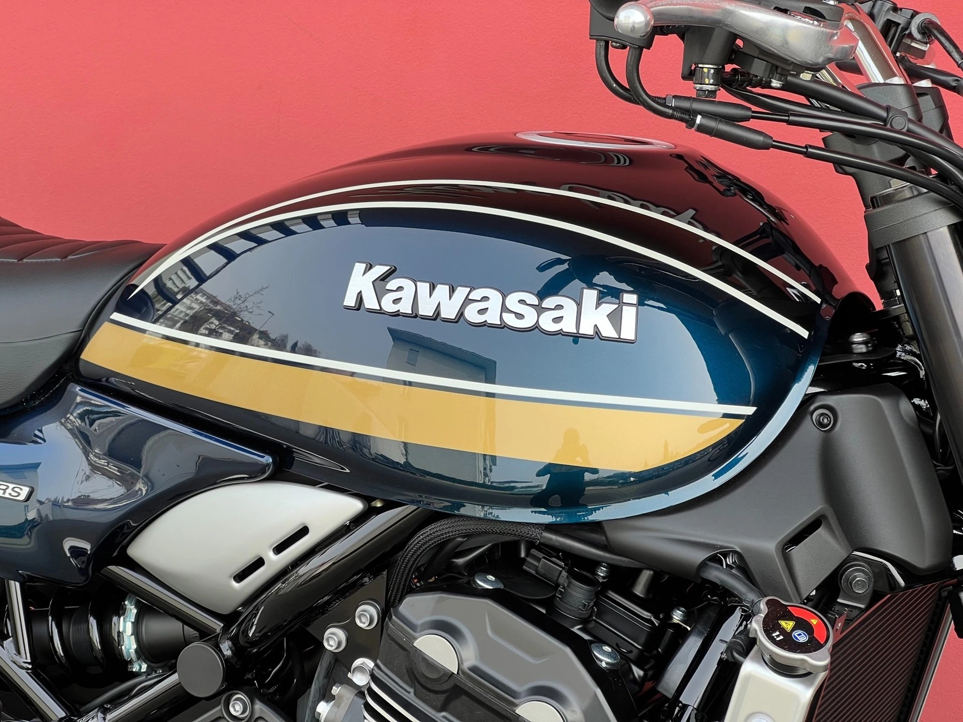 KAWASAKI Z 900 RS-image-4