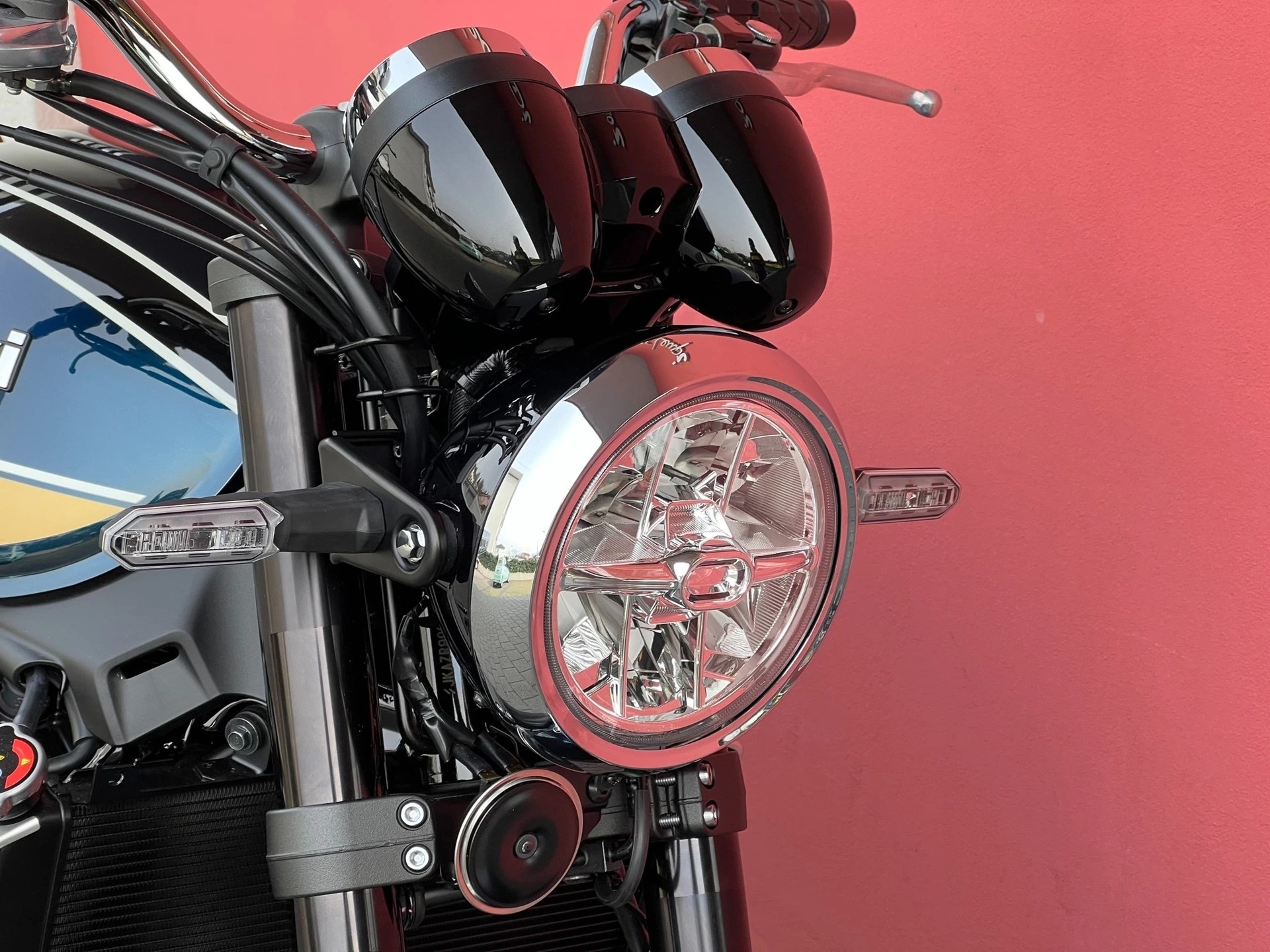 KAWASAKI Z 900 RS-image-11