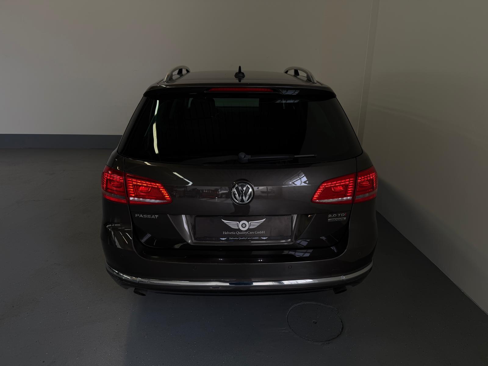 VW Passat Variant 2.0 TDI BMT Comfortline 4M DSG-image-11
