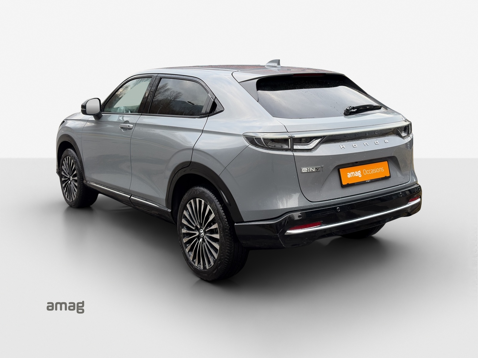 HONDA Ny1 Advance-image-2