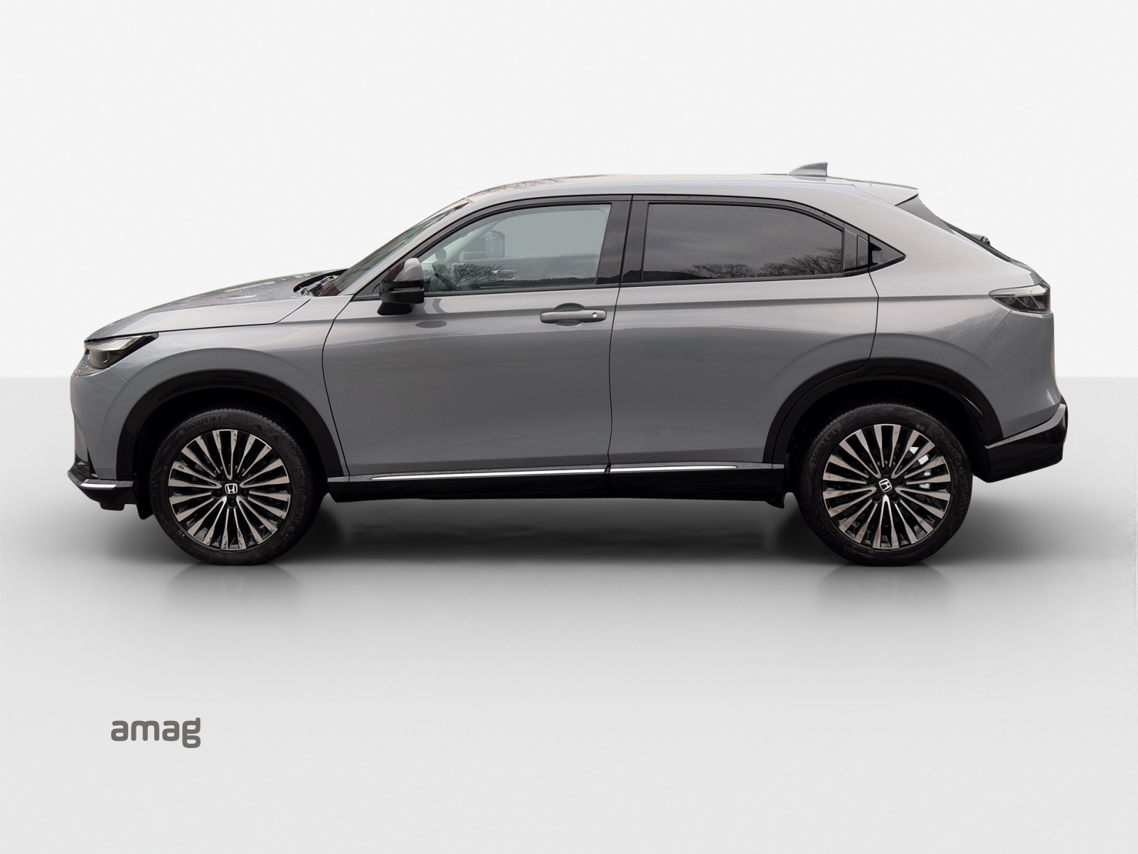 HONDA Ny1 Advance-image-1