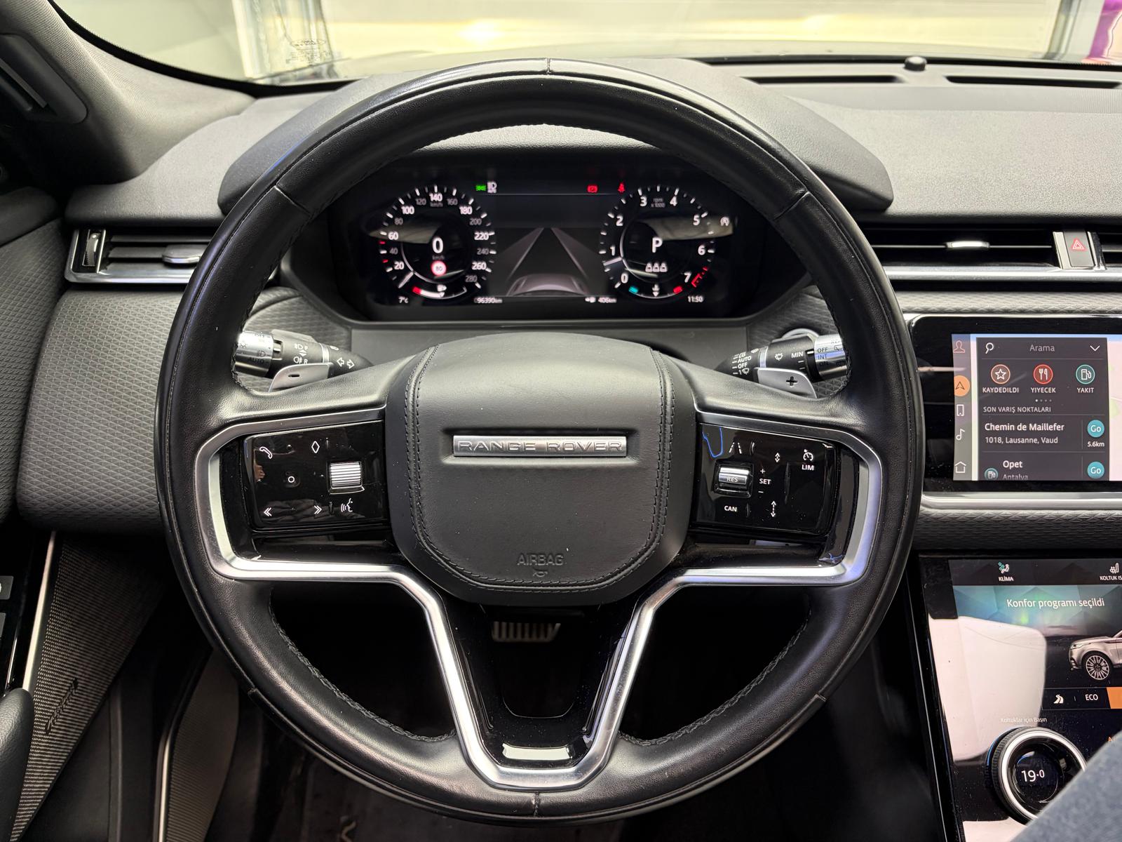 LAND ROVER Range Rover Velar R-Dynamic P 250 SE Automatic-image-18