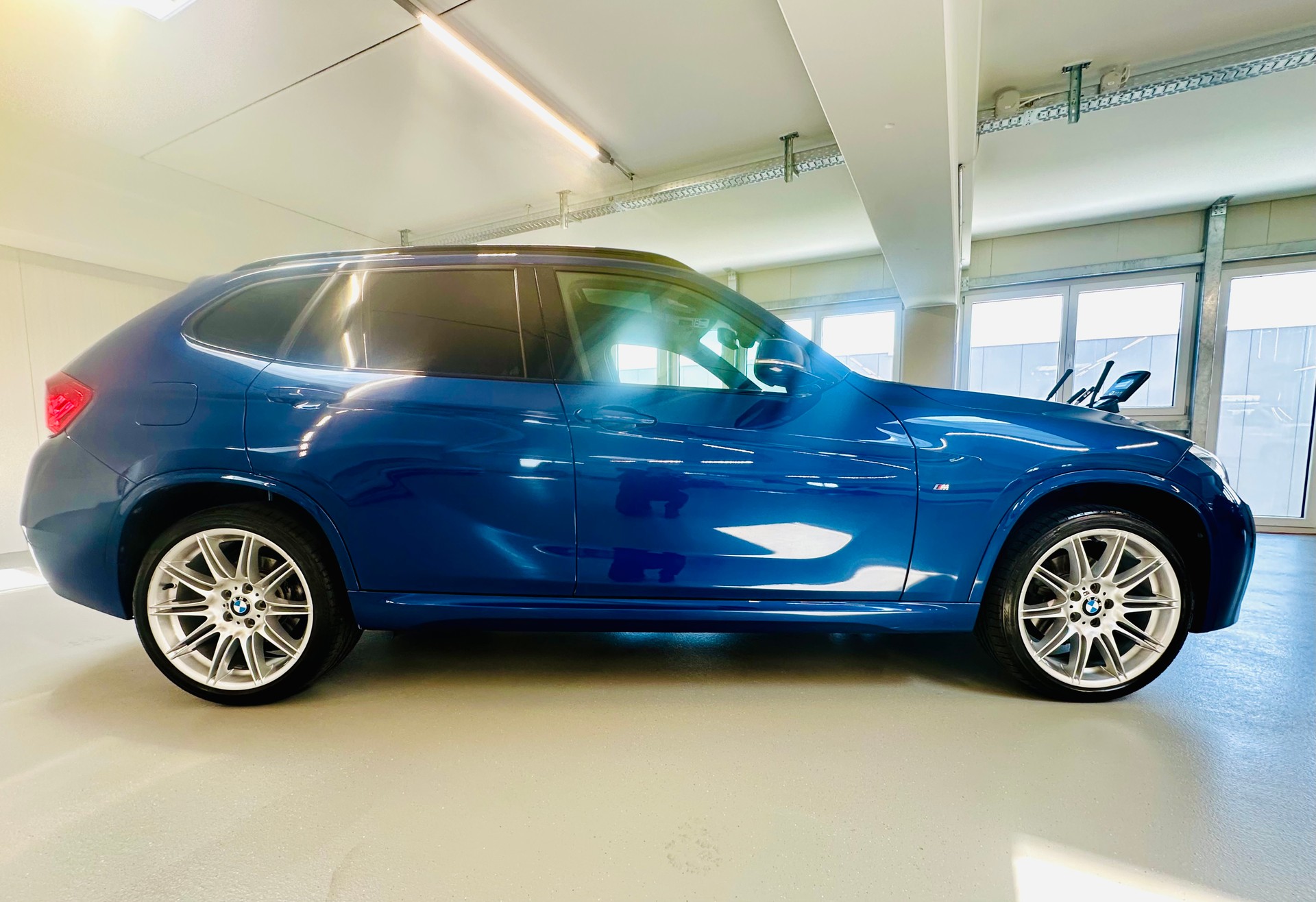 BMW X1 xDrive 25d xLine Steptronic-image-1