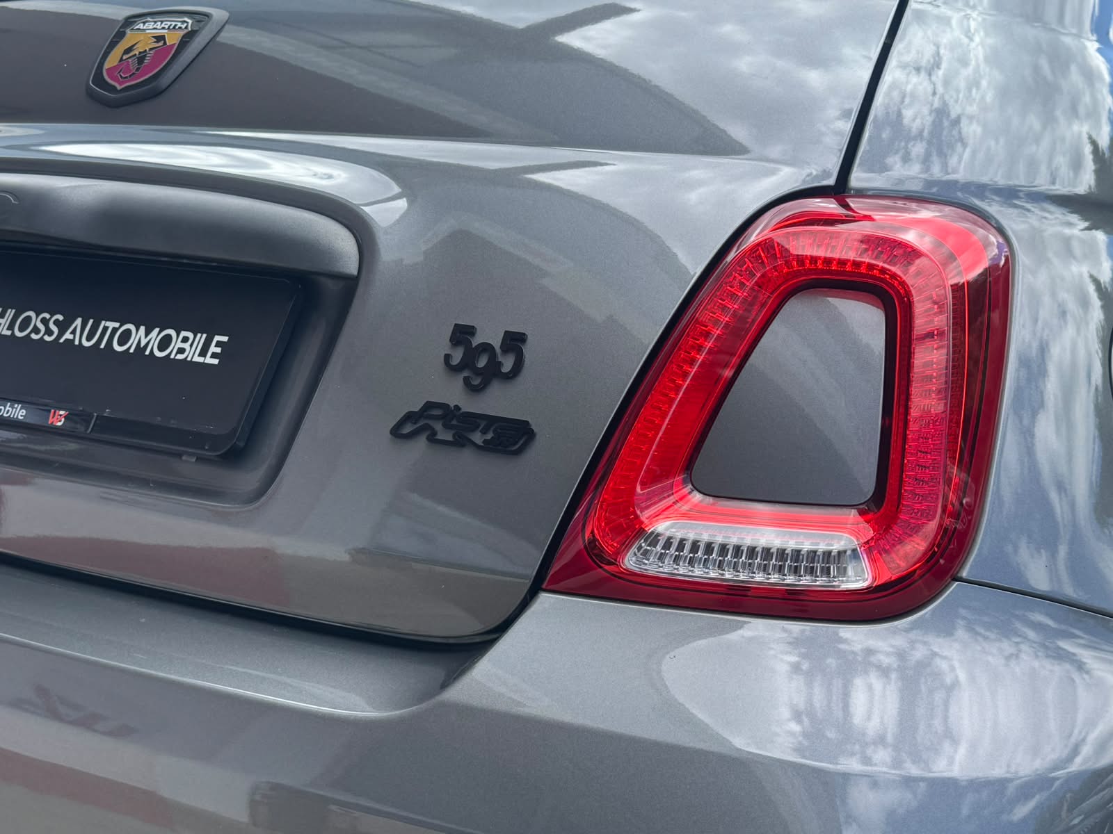 FIAT 595 1.4 16V Turbo Abarth Pista-image-5