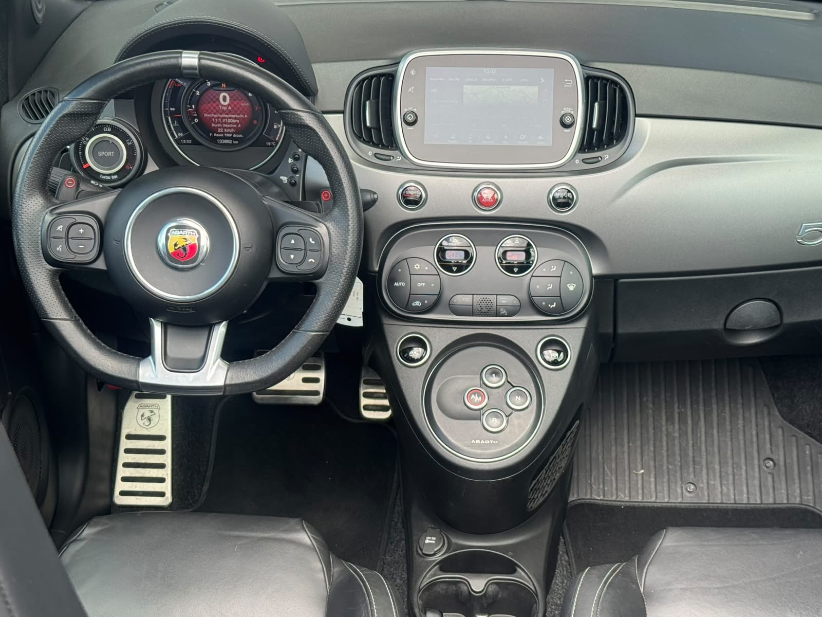 FIAT 595 1.4 16V Turbo Abarth Pista-image-12