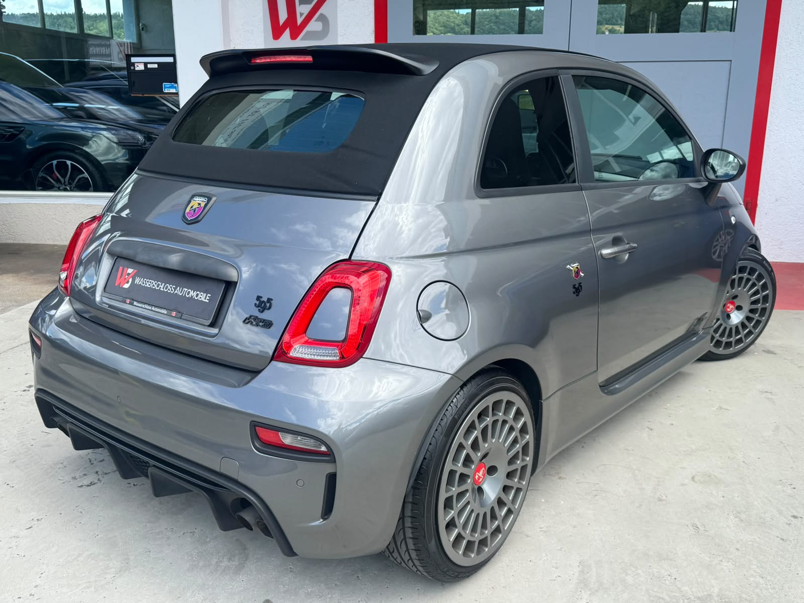 FIAT 595 1.4 16V Turbo Abarth Pista-image-9