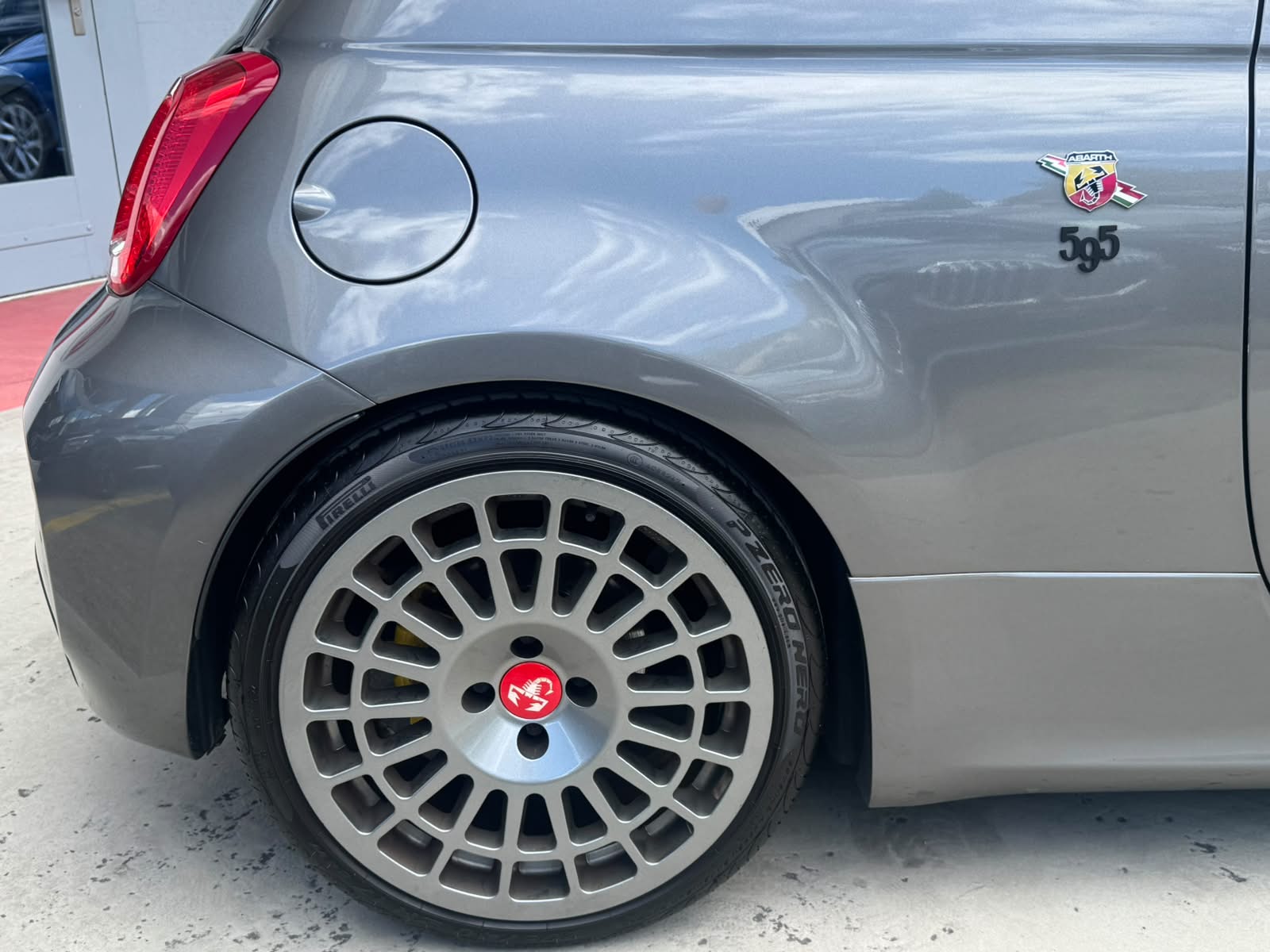 FIAT 595 1.4 16V Turbo Abarth Pista-image-4