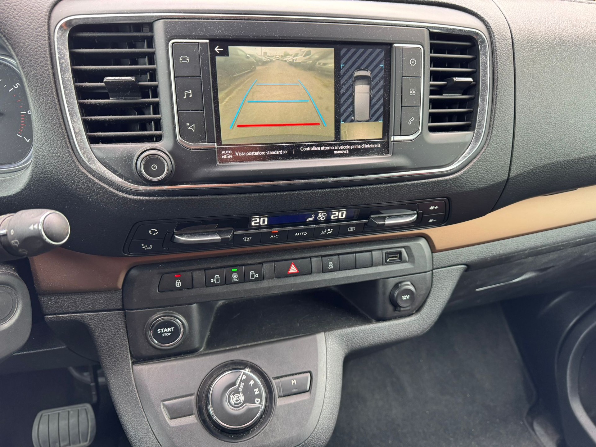 TOYOTA Proace Verso 2.0 D-4D Family Medium Automatic-image-9