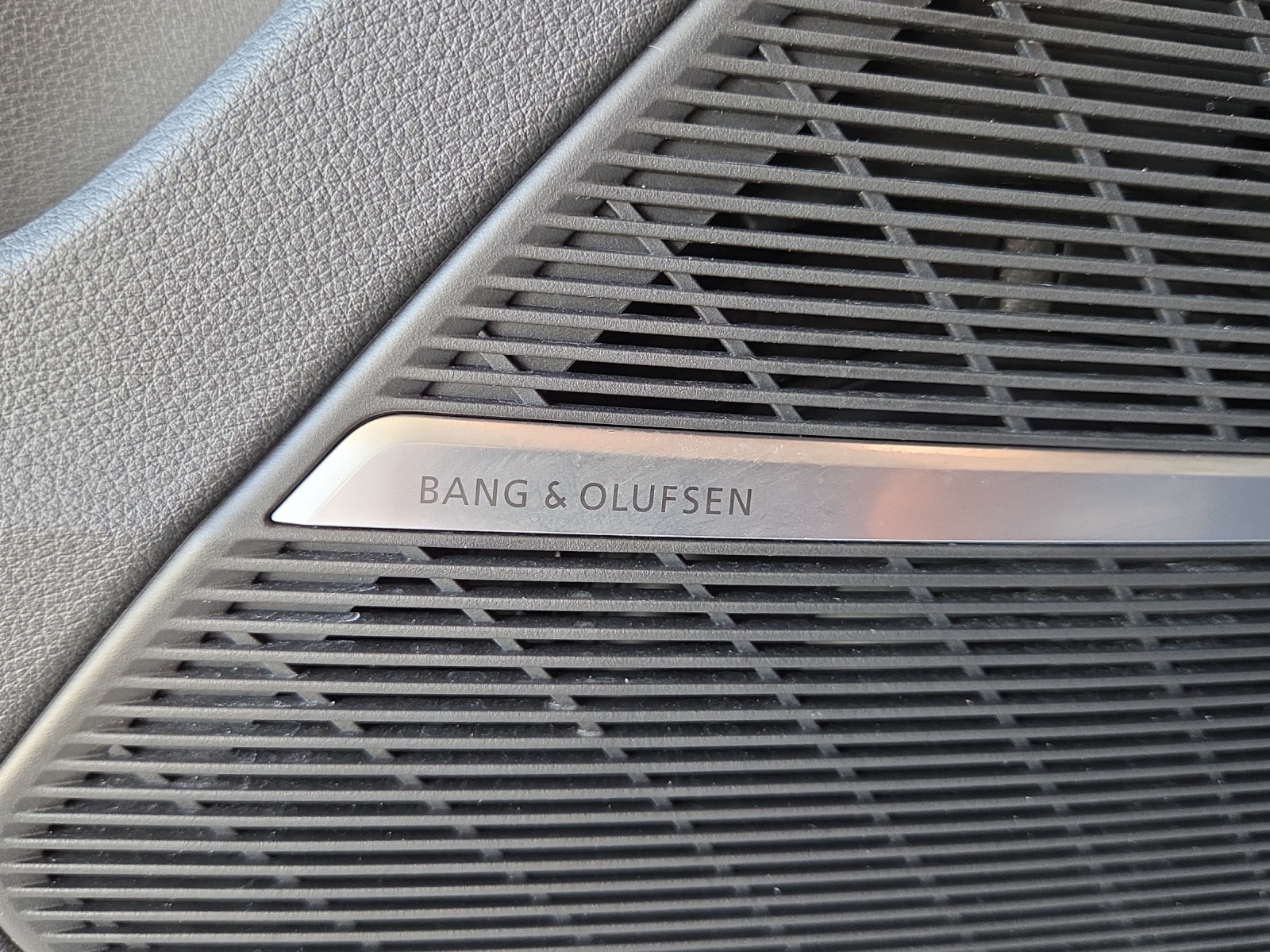 AUDI Q7 50 TDI quattro S Line tiptronic-image-15
