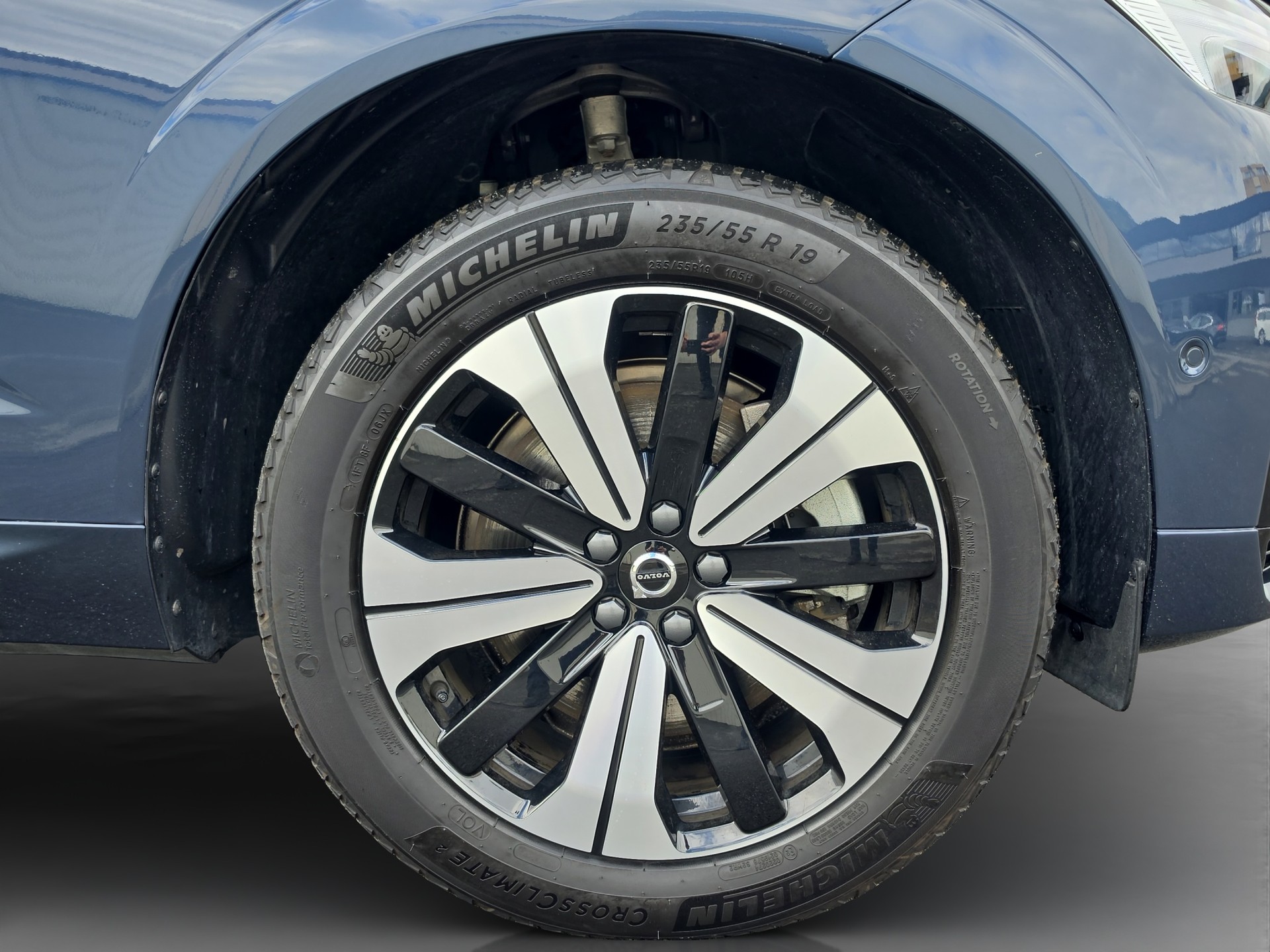 VOLVO XC60 2.0 T8 TE Plus Dark eAWD-image-8