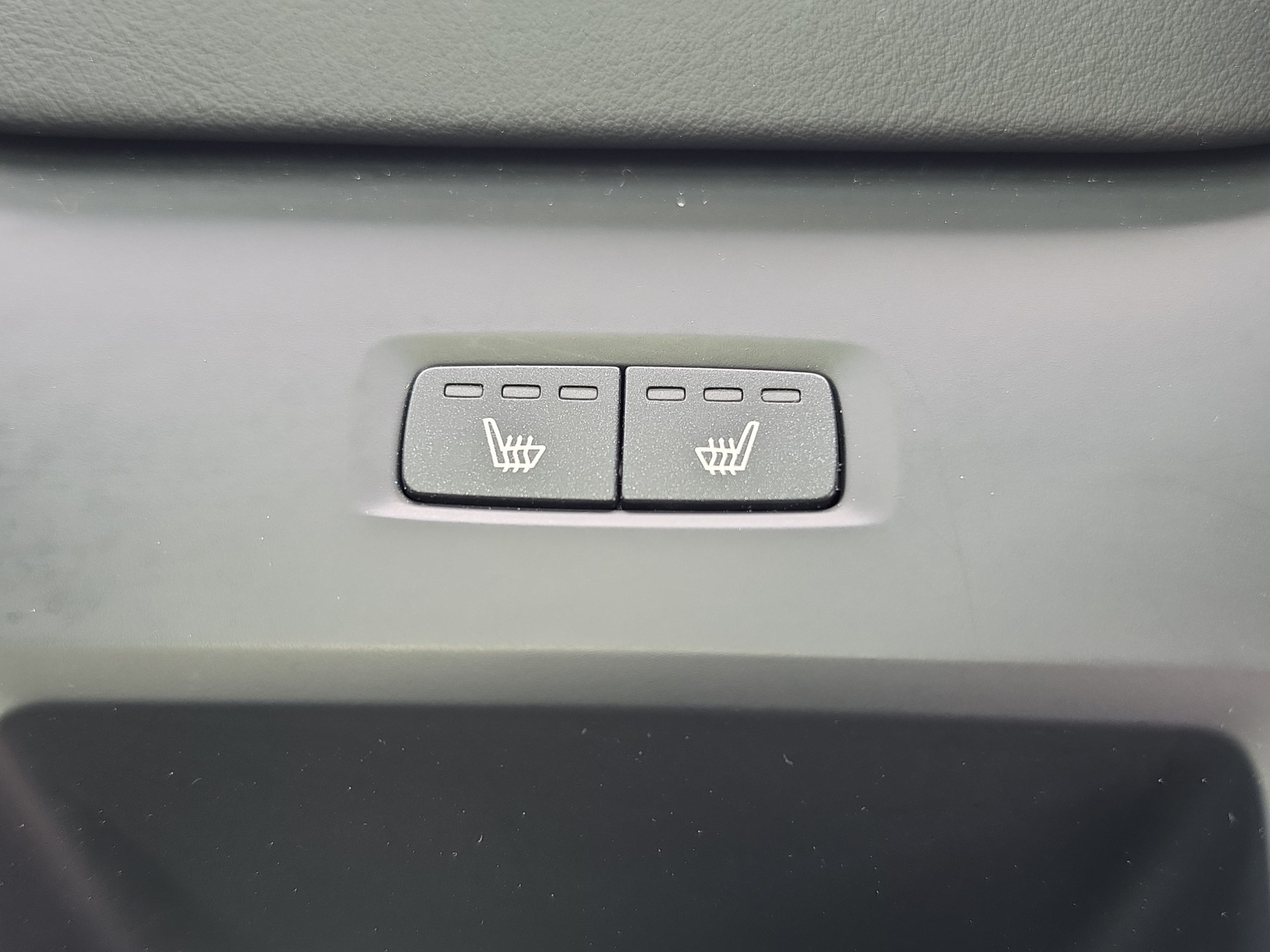 VOLVO XC60 2.0 T8 TE Plus Dark eAWD-image-20
