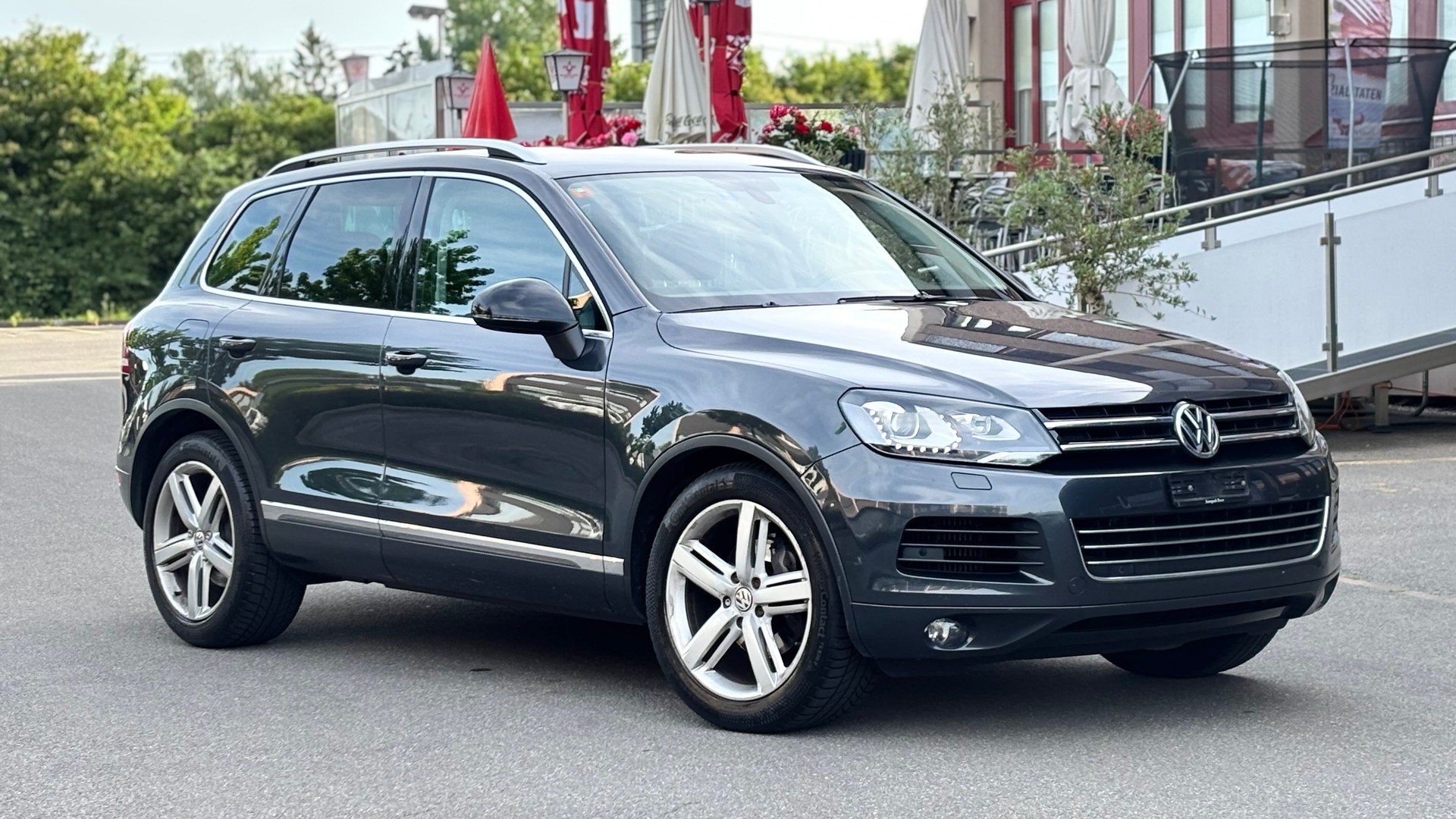 VW Touareg 3.0 TDI BlueMotion Technology Tiptronic-image-1