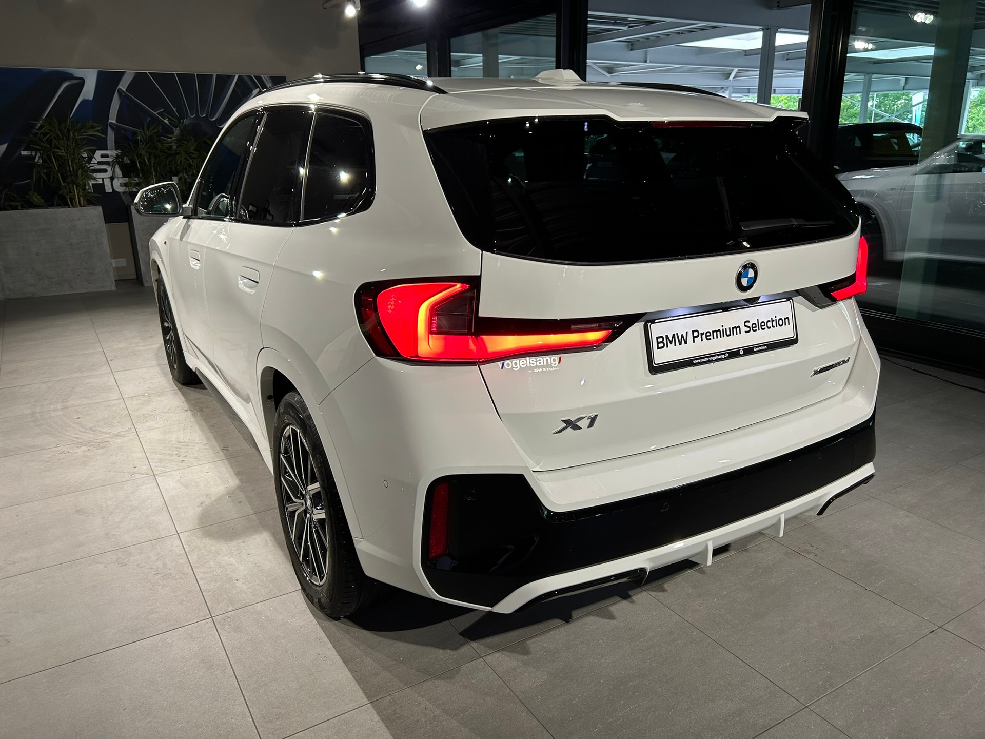 BMW X1 xDrive 20d 48V M Sport-image-14