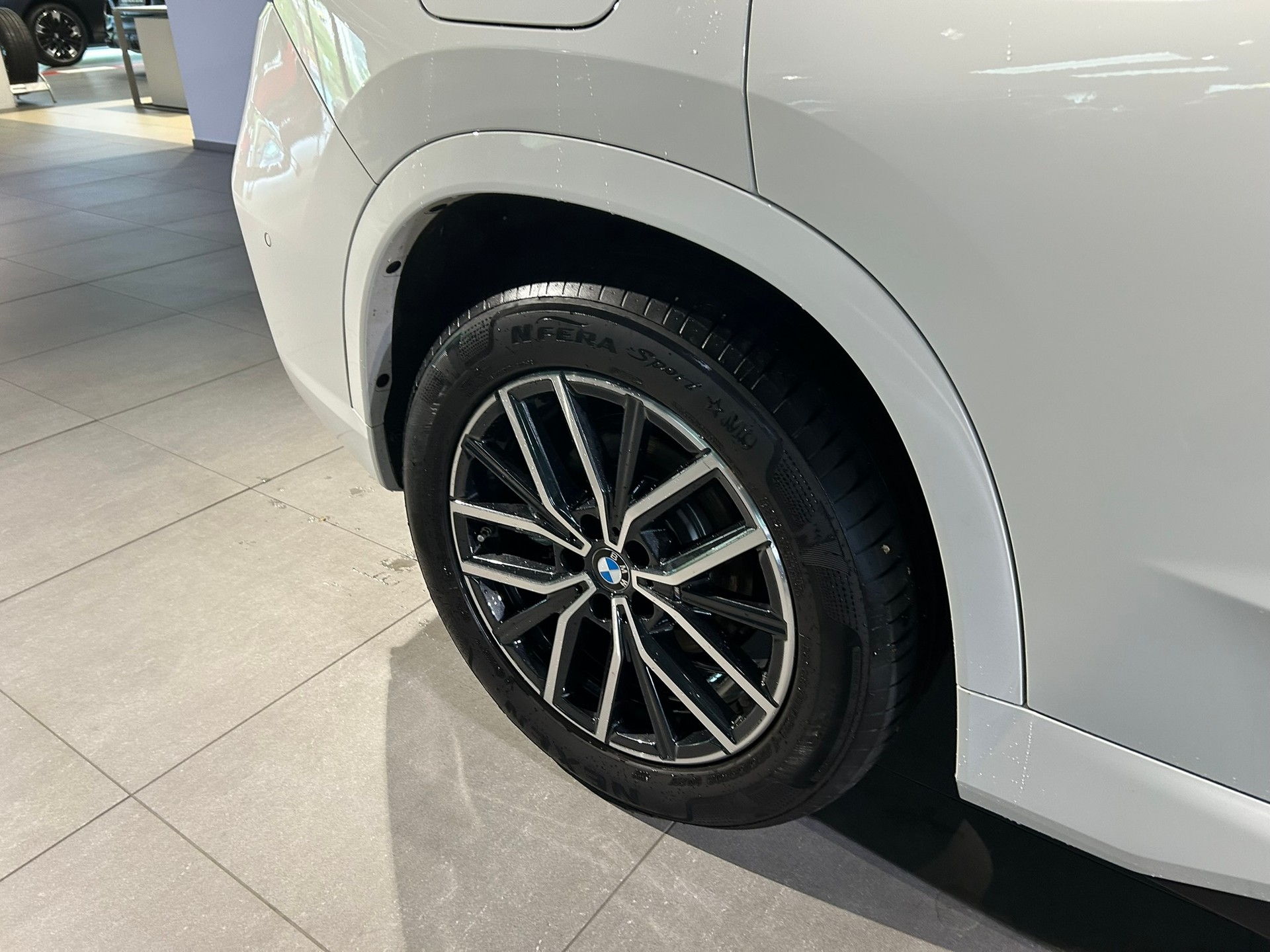 BMW X1 xDrive 20d 48V M Sport-image-21
