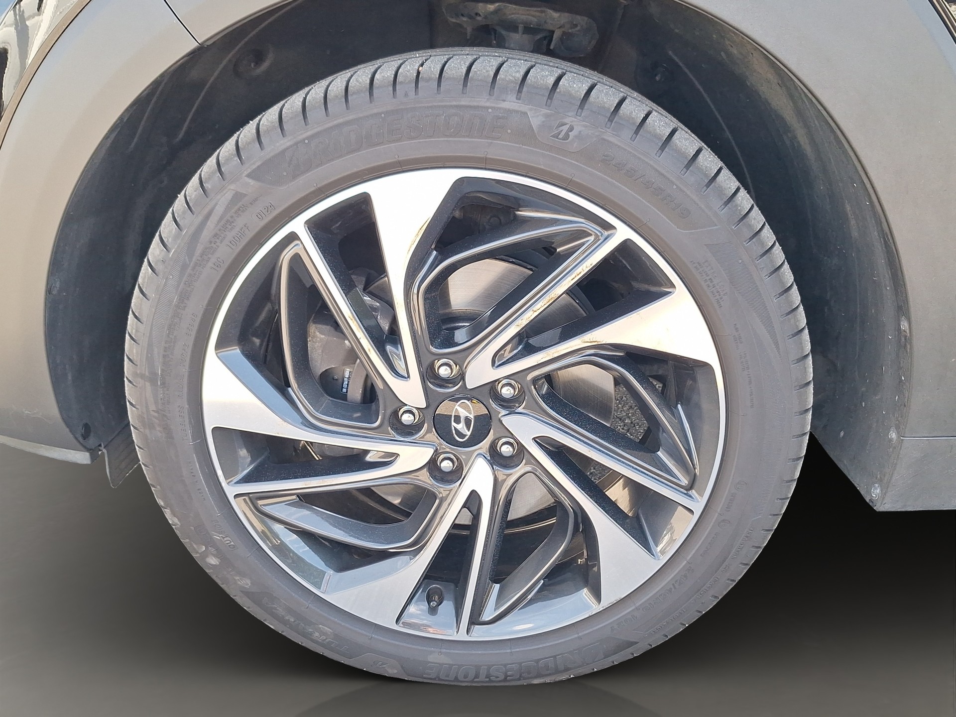 HYUNDAI Tucson 2.0 CRDI Vertex Mild Hybrid 4WD Automatic-image-16