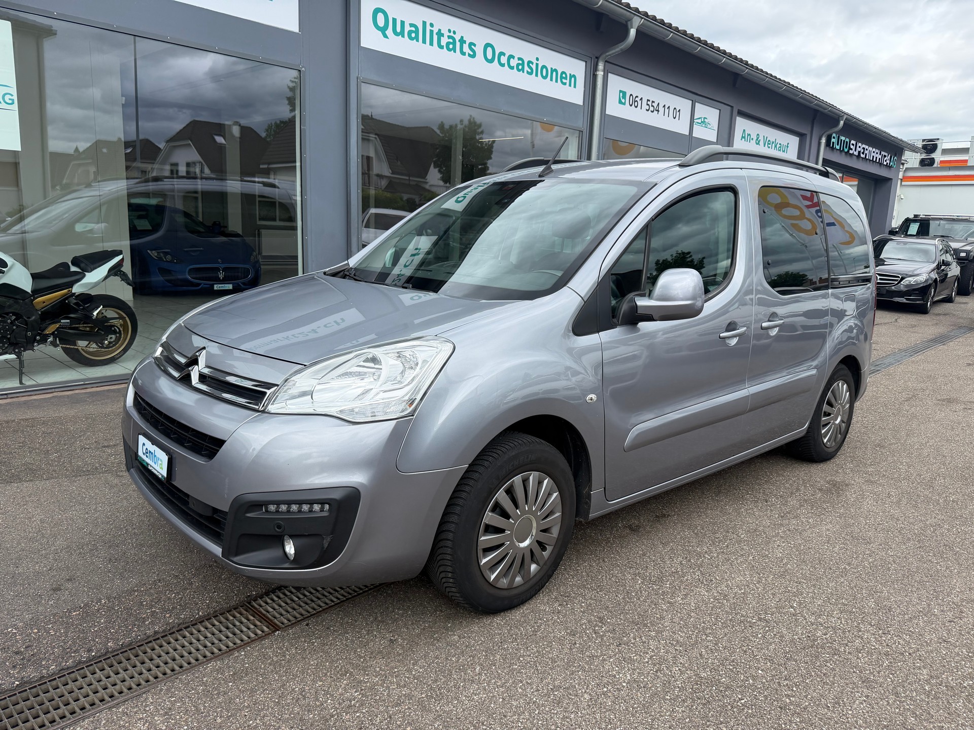 CITROEN Berlingo 1.2i Shine-showroom-element-1