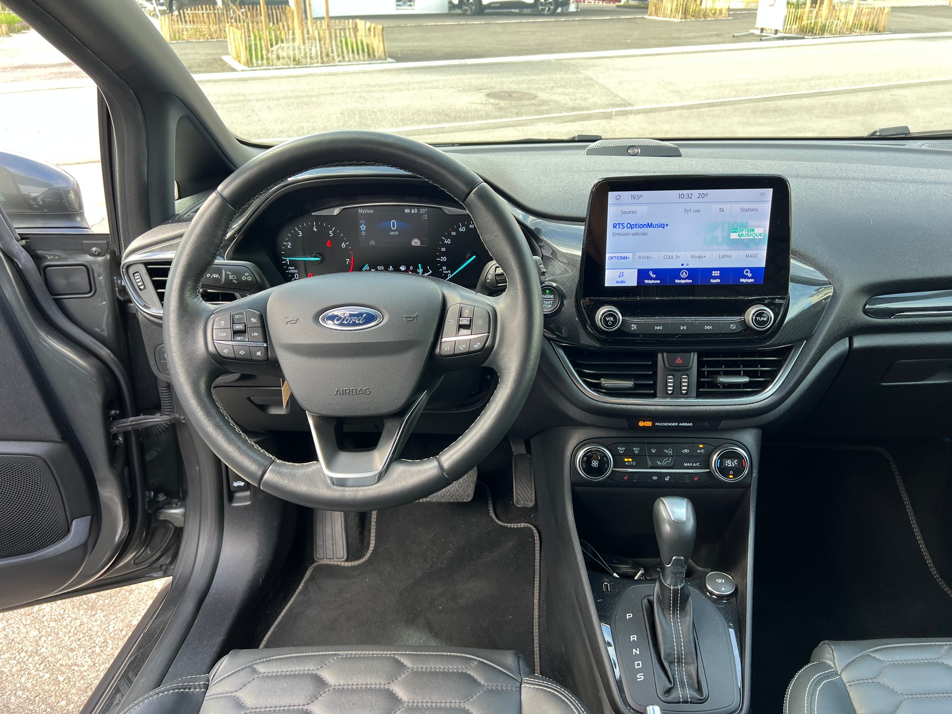 FORD Fiesta 1.0 SCTi Active+ Automat-image-5