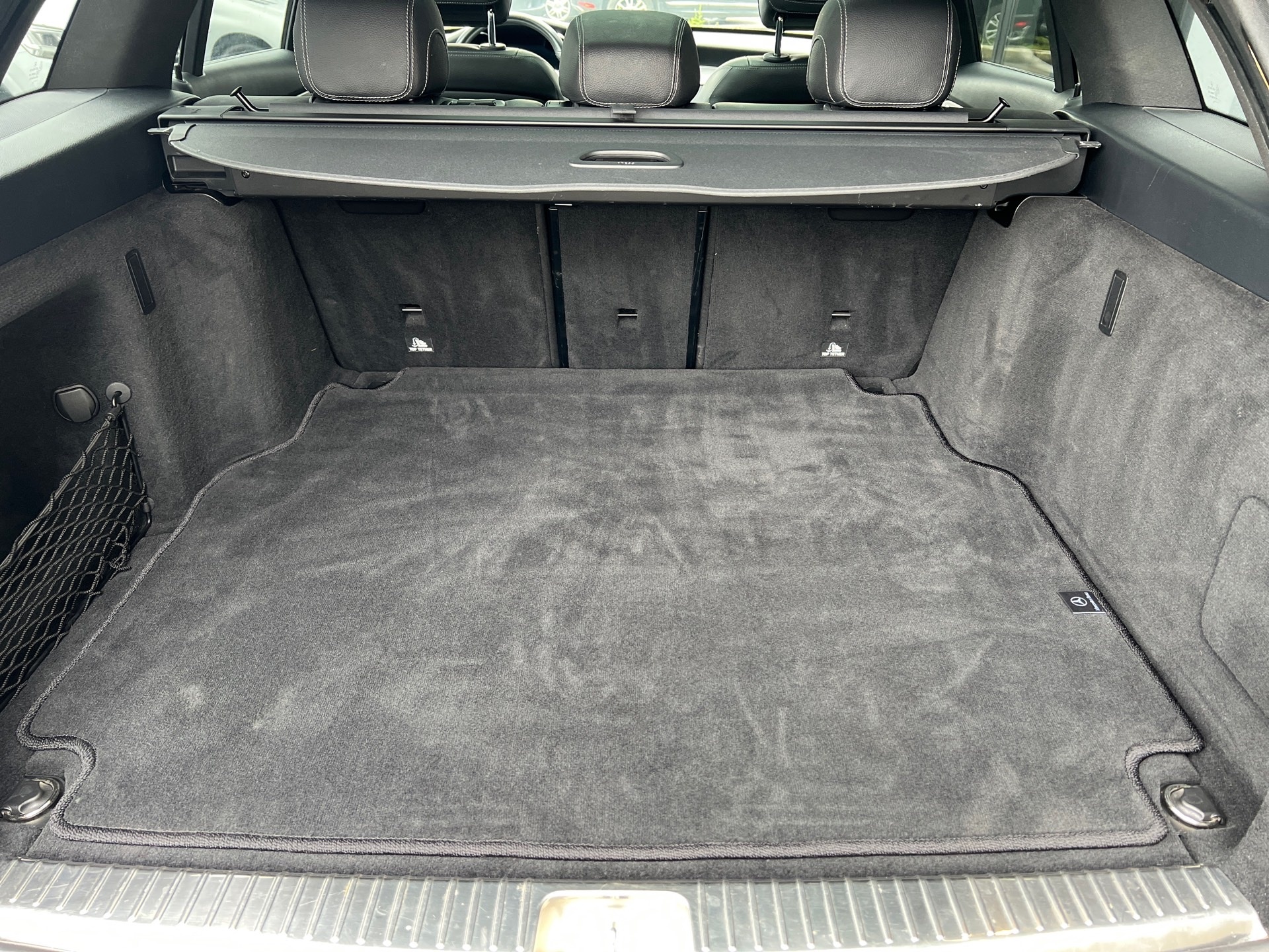 MERCEDES-BENZ C 200 4Matic 9G-Tronic-image-15
