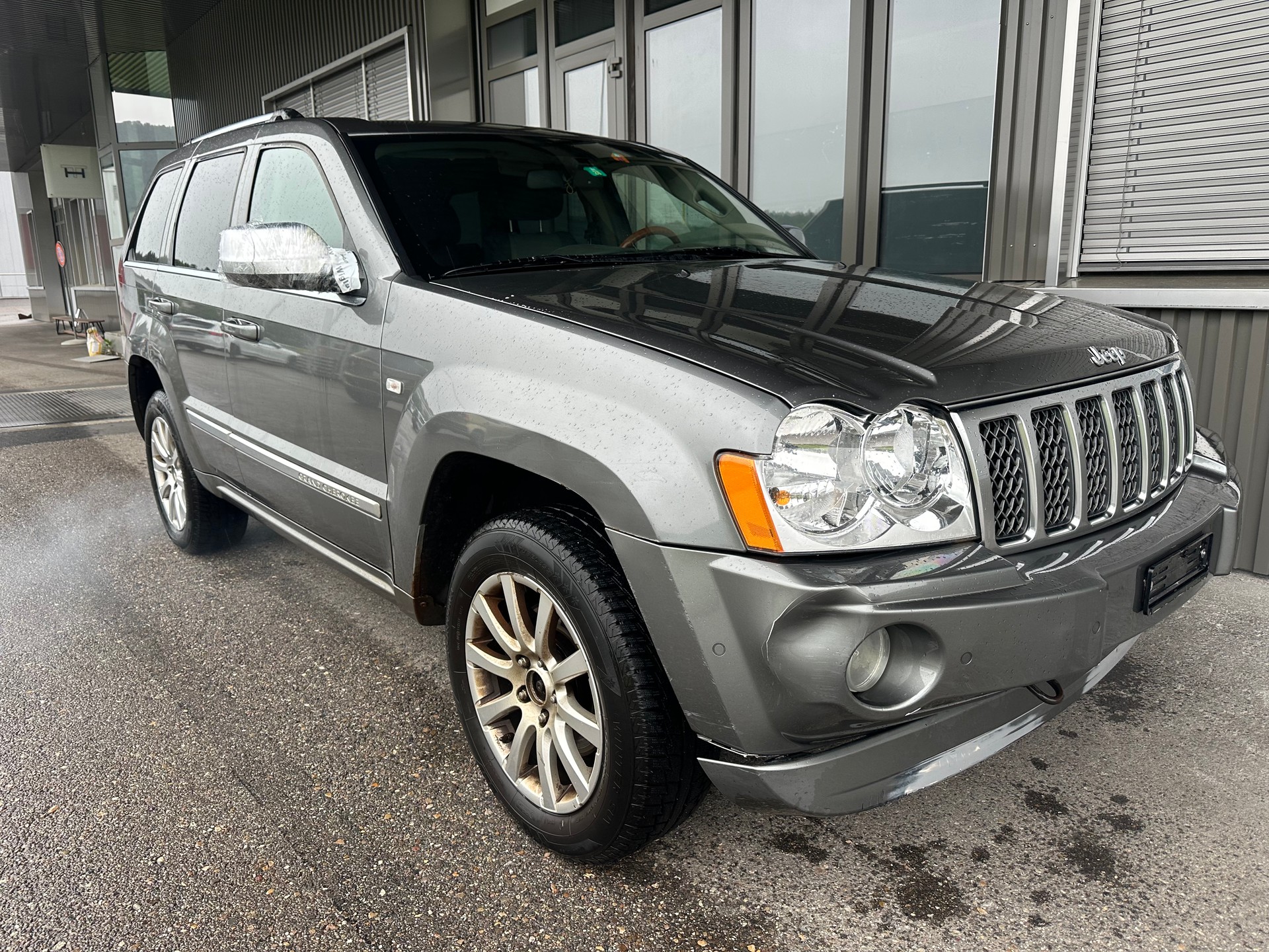 JEEP Grand Cherokee 3.0 CRD Overland Automatic-image-2