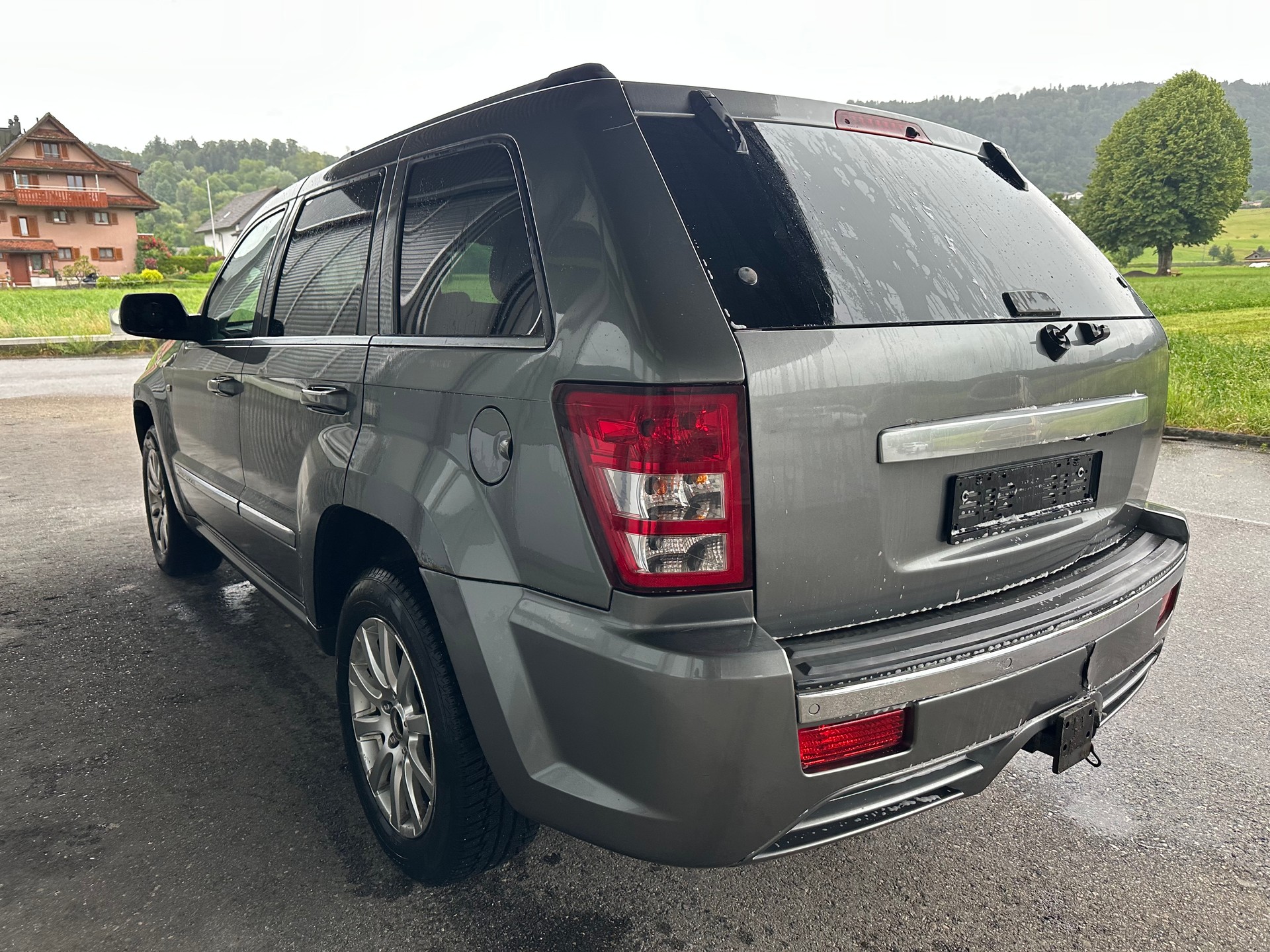 JEEP Grand Cherokee 3.0 CRD Overland Automatic-image-5