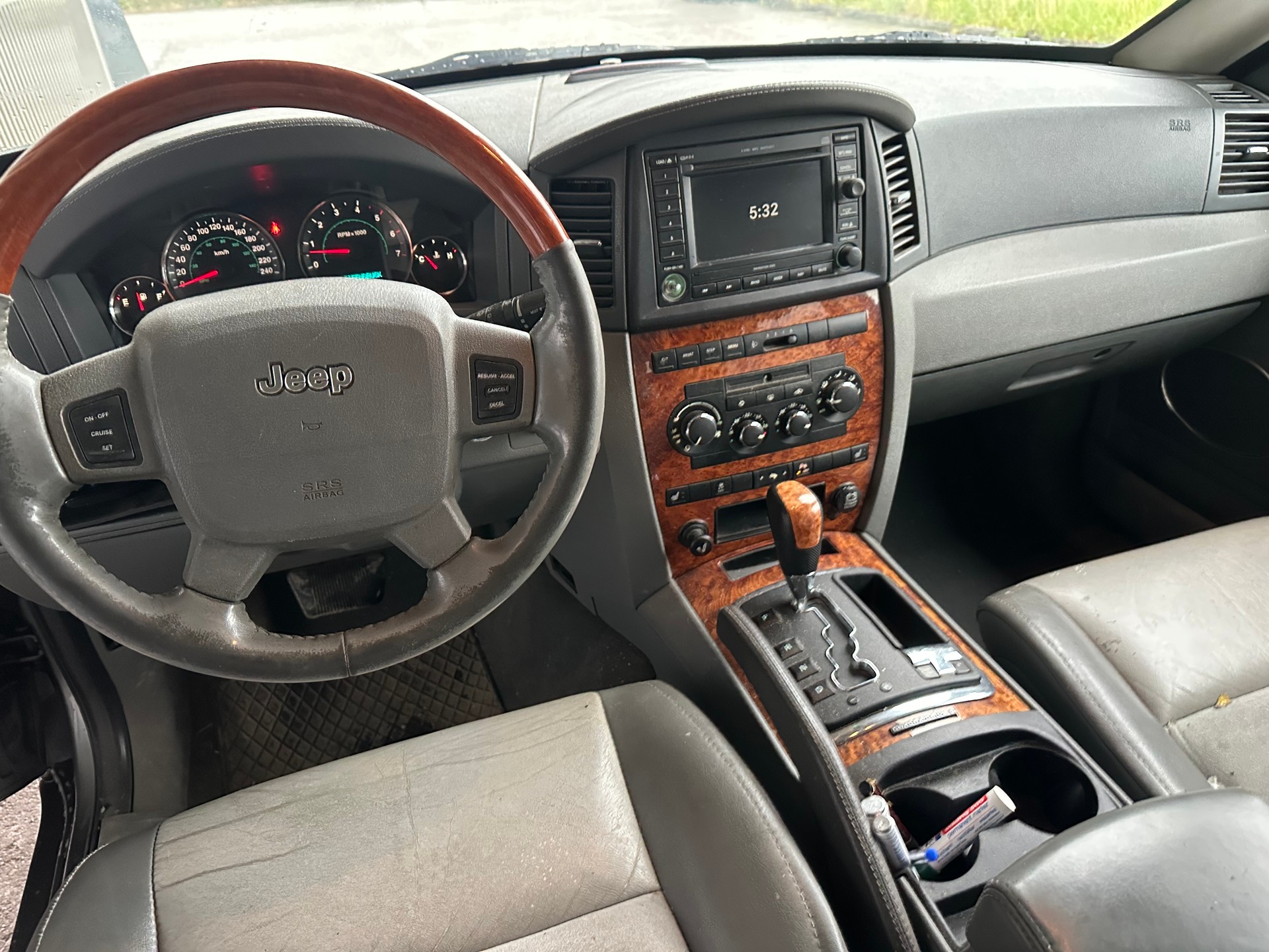 JEEP Grand Cherokee 3.0 CRD Overland Automatic-image-12