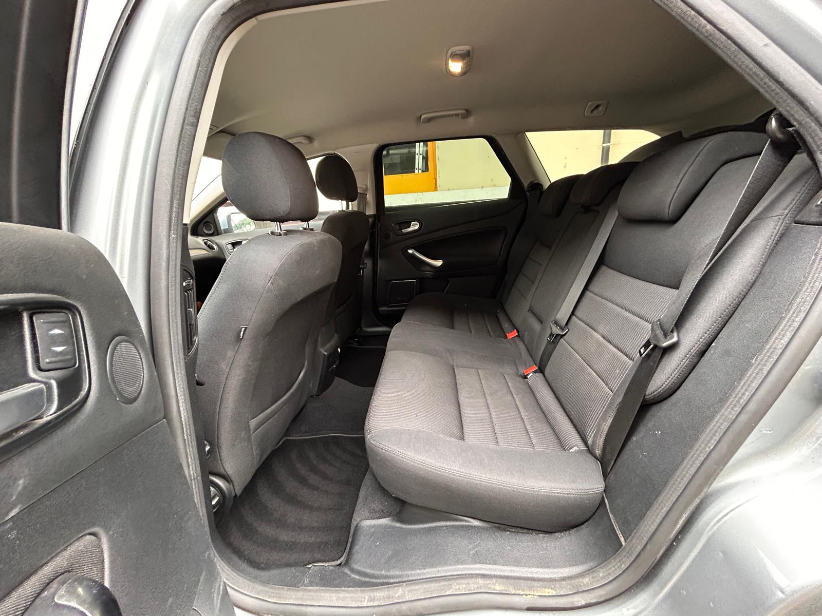 FORD Mondeo 2.0 TDCi 16V Ghia Automatic-image-15