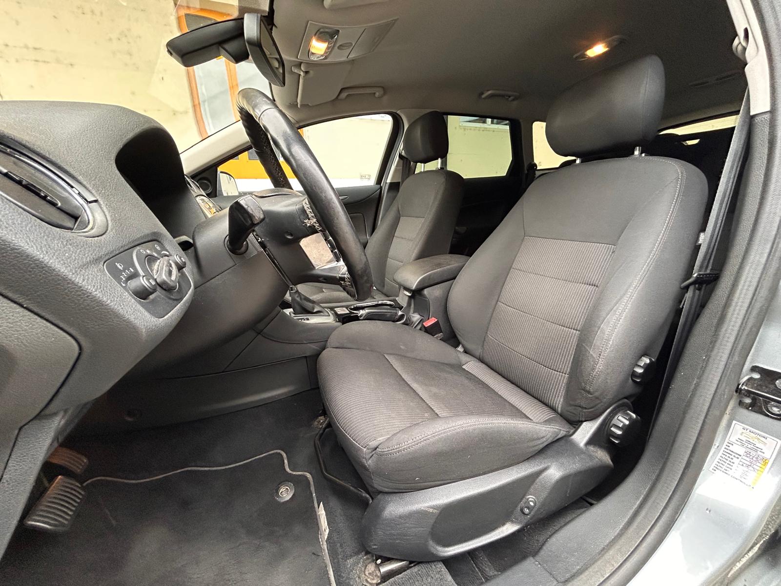 FORD Mondeo 2.0 TDCi 16V Ghia Automatic-image-17