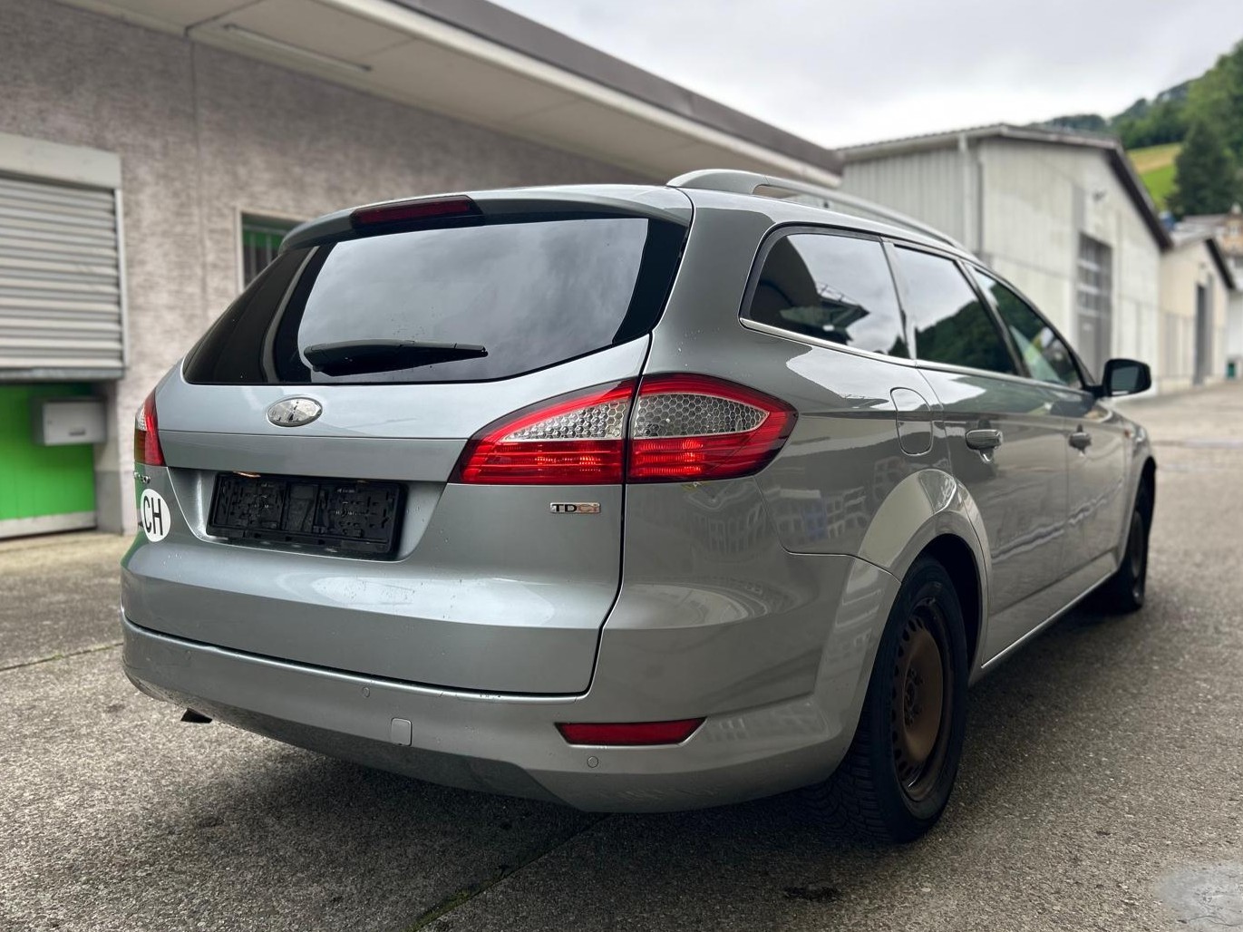 FORD Mondeo 2.0 TDCi 16V Ghia Automatic-image-4