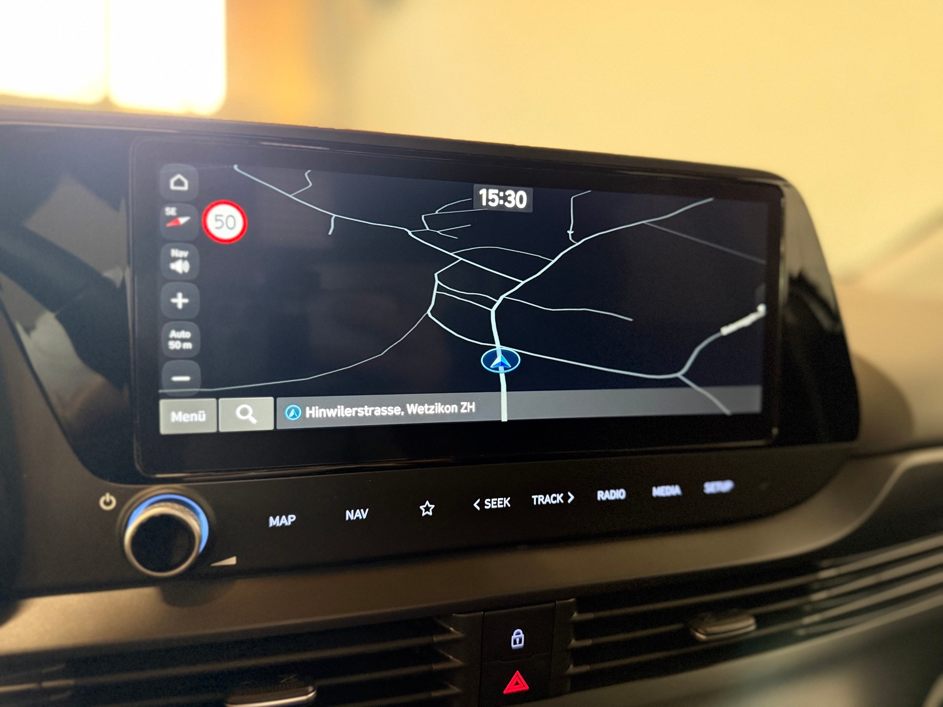 HYUNDAI i20 1.0 T-GDi Amplia DCT-image-11