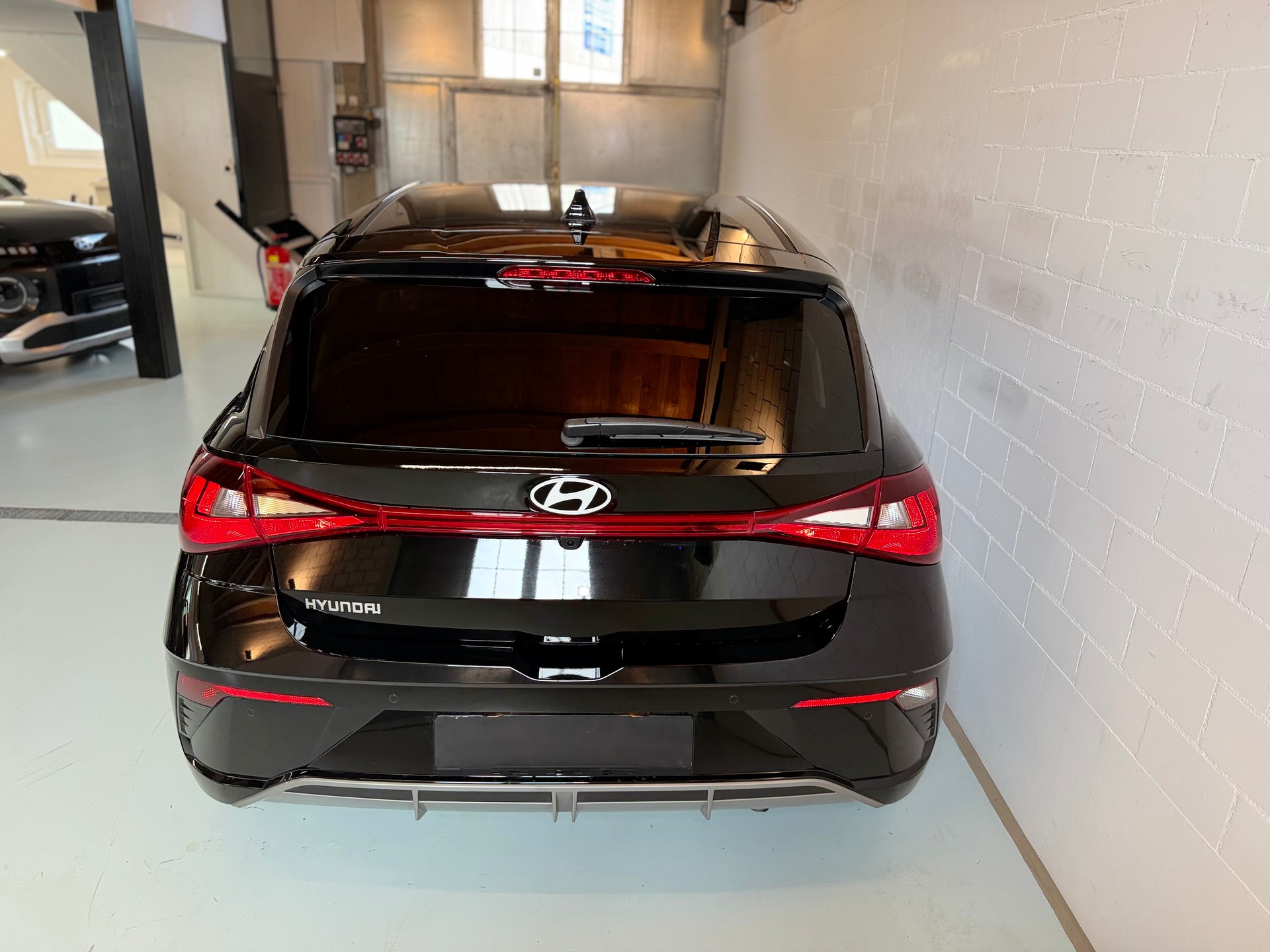 HYUNDAI i20 1.0 T-GDi Amplia DCT-image-6
