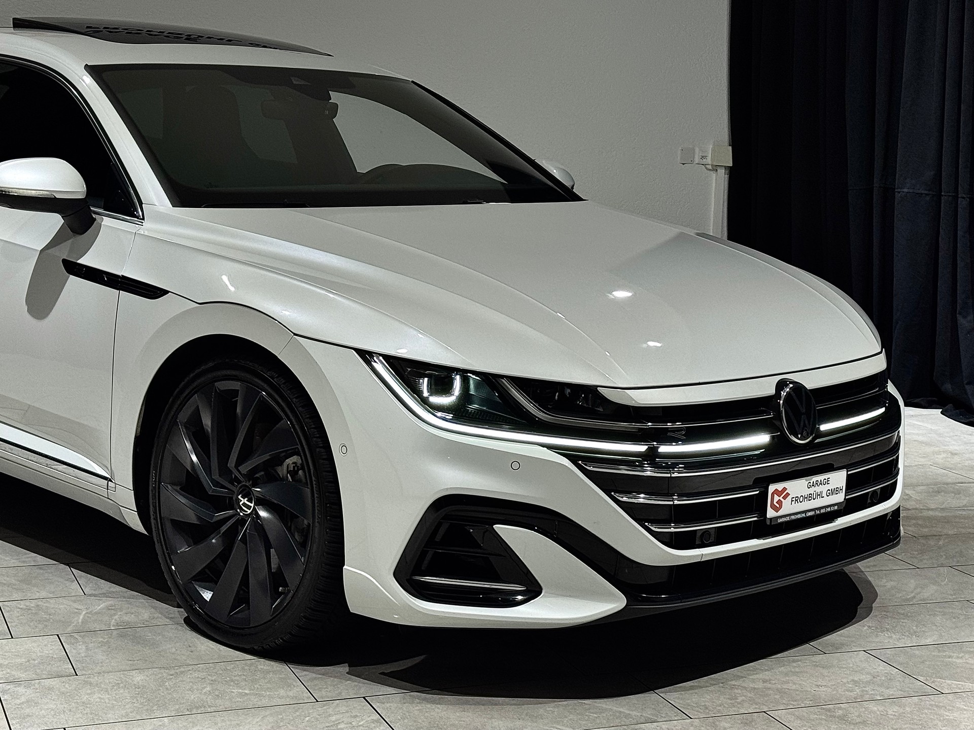 VW Arteon SB 2.0 TSI R-Line 4Motion DSG | CH | AHK 2200Kg |-image-9
