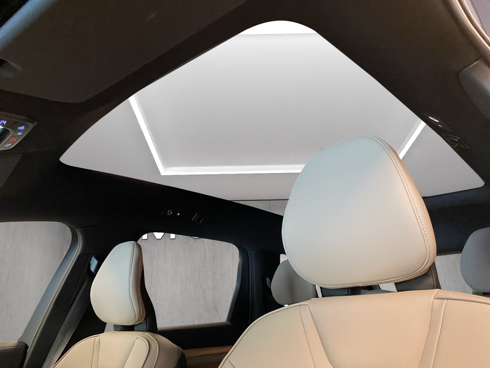 VOLVO EX90 Twin 111 kWh Ultra AWD-image-14