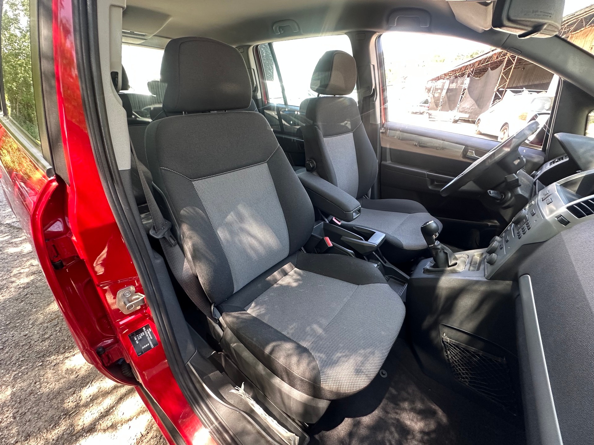 OPEL Zafira 1.8i 16V Enjoy-image-3