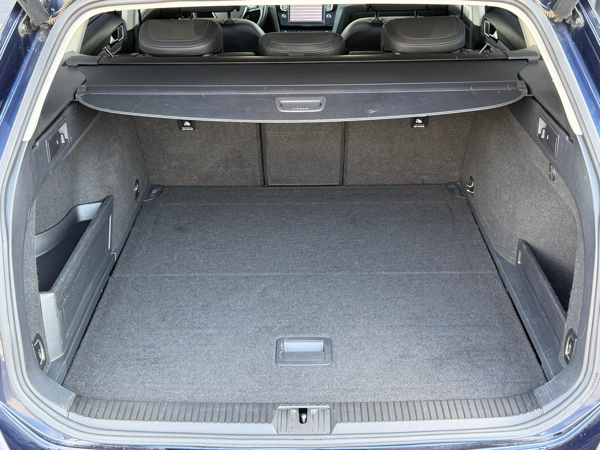 VW Passat Variant 1.4 TSI GTE Hybrid DSG-image-9