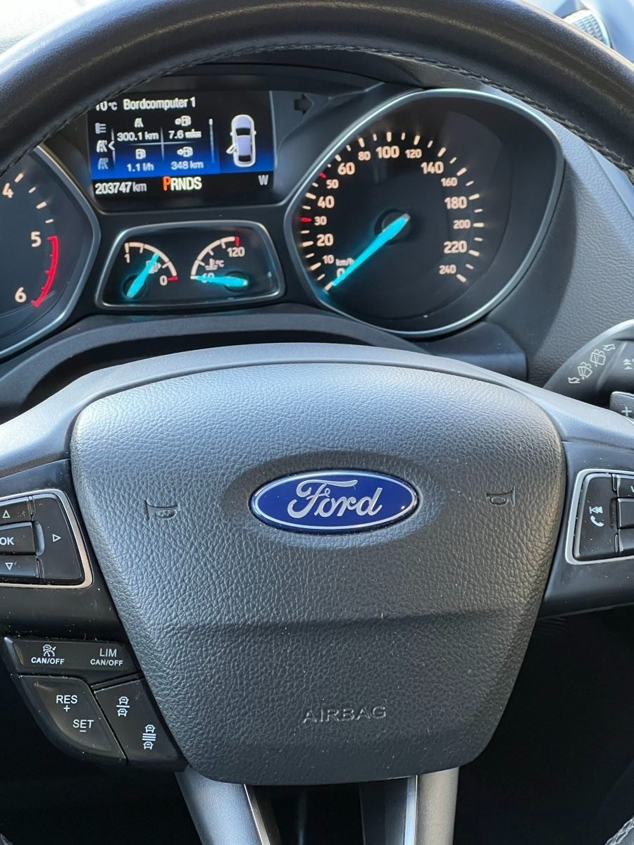 FORD Kuga 2.0 TDCi Business 4WD PowerShift-image-6