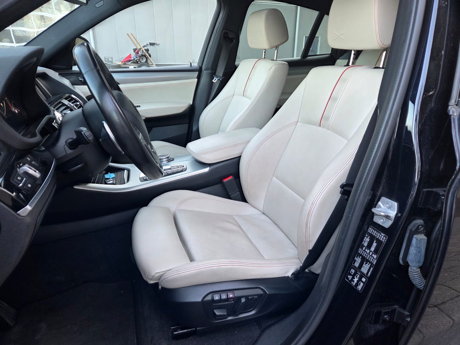 BMW X4 xDrive 30d xLine Steptronic-image-10