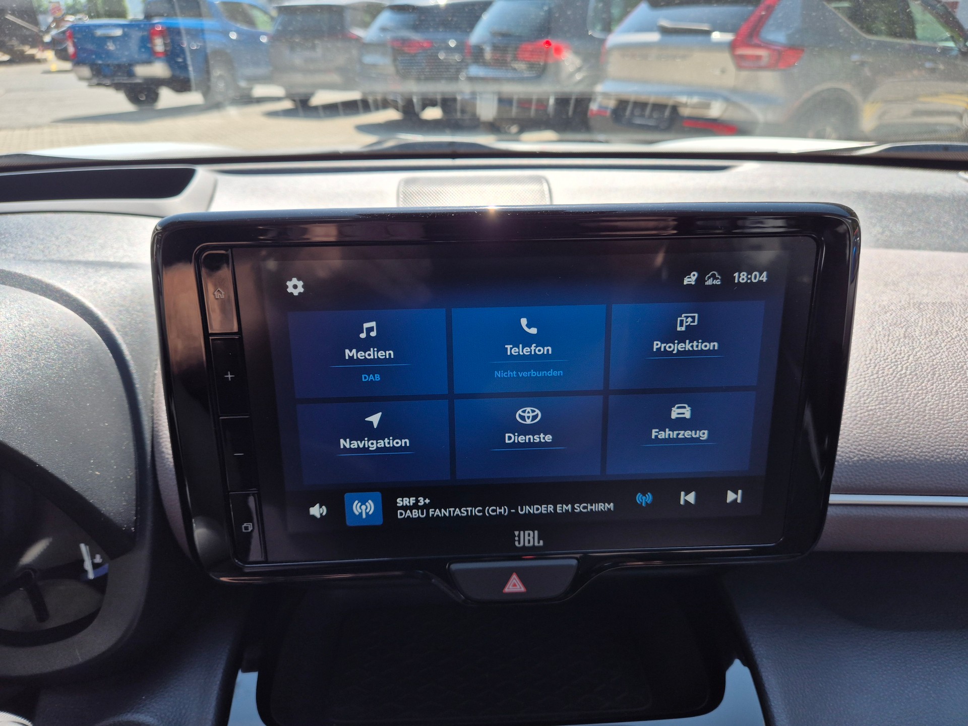 TOYOTA Yaris Cross 1.5 Elegant e-CVT AWDi-image-6