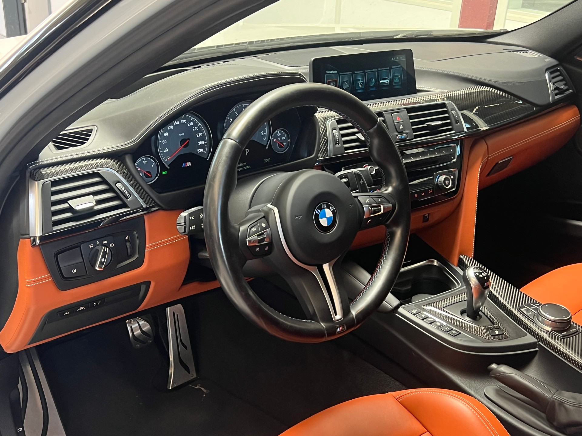 BMW M3 Competition Drivelogic-image-10