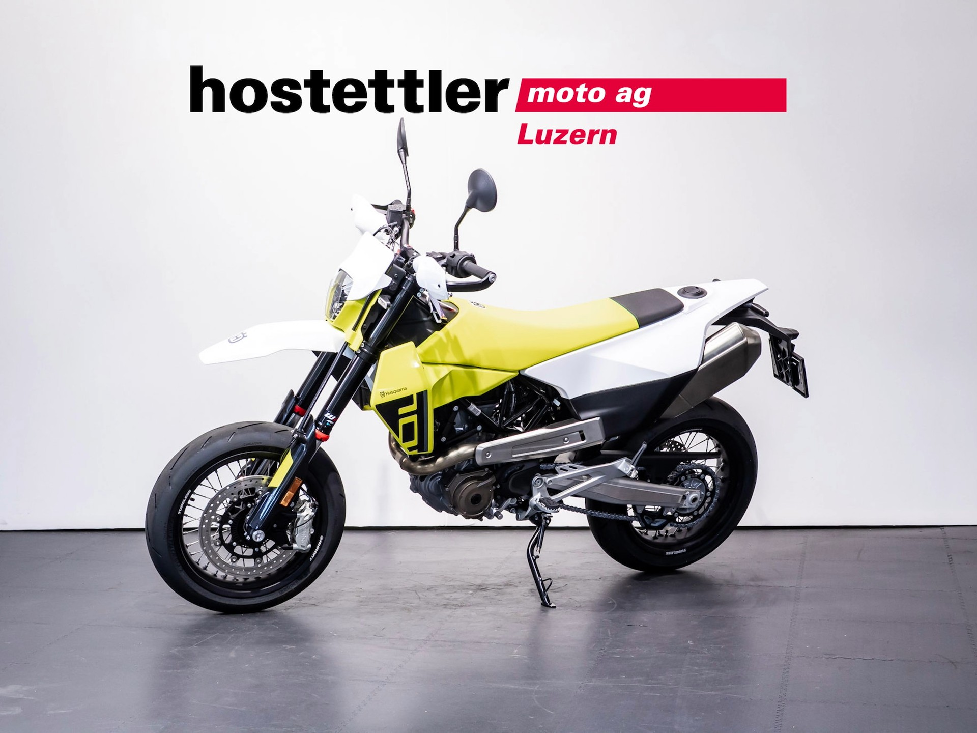 HUSQVARNA 701 Supermoto-showroom-element-1