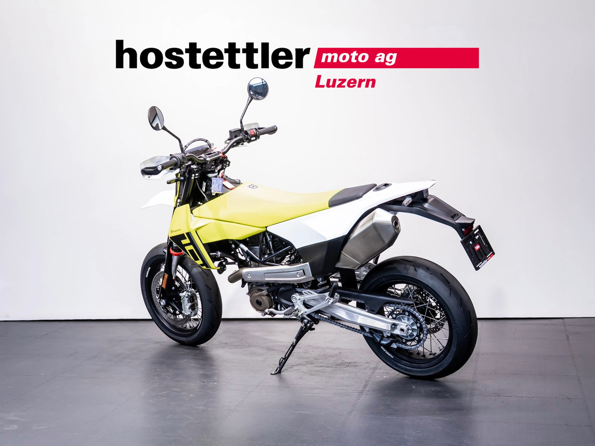 HUSQVARNA 701 Supermoto-showroom-element-3